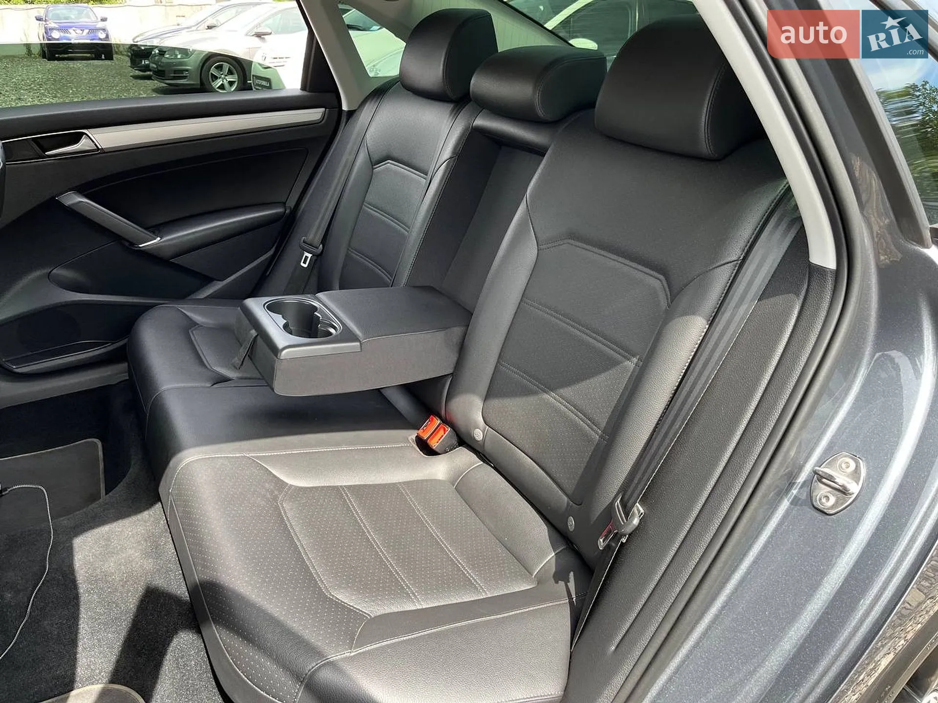 2018 Volkswagen Passat - мініатюра 14