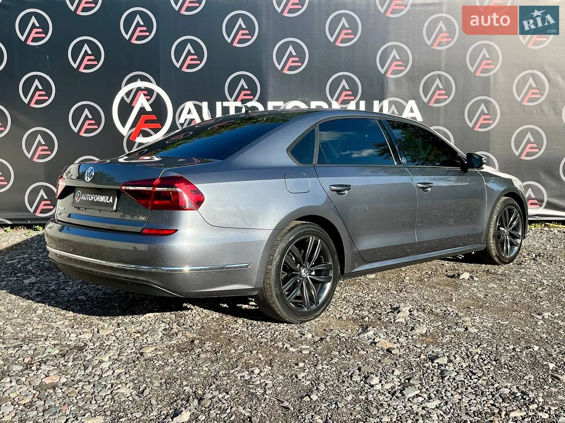 2018 Volkswagen Passat - мініатюра 10