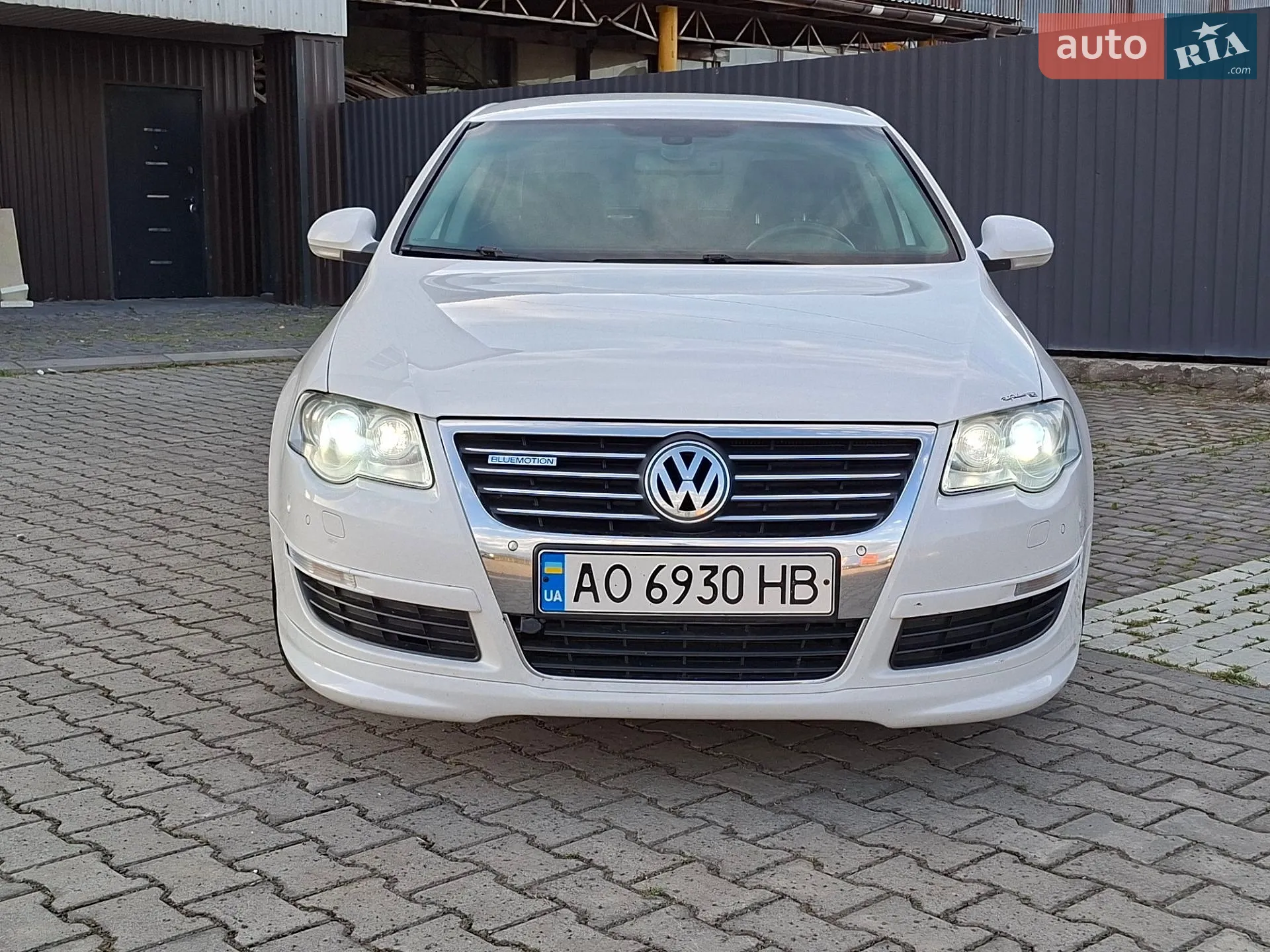 2010 Volkswagen Passat - мініатюра 21