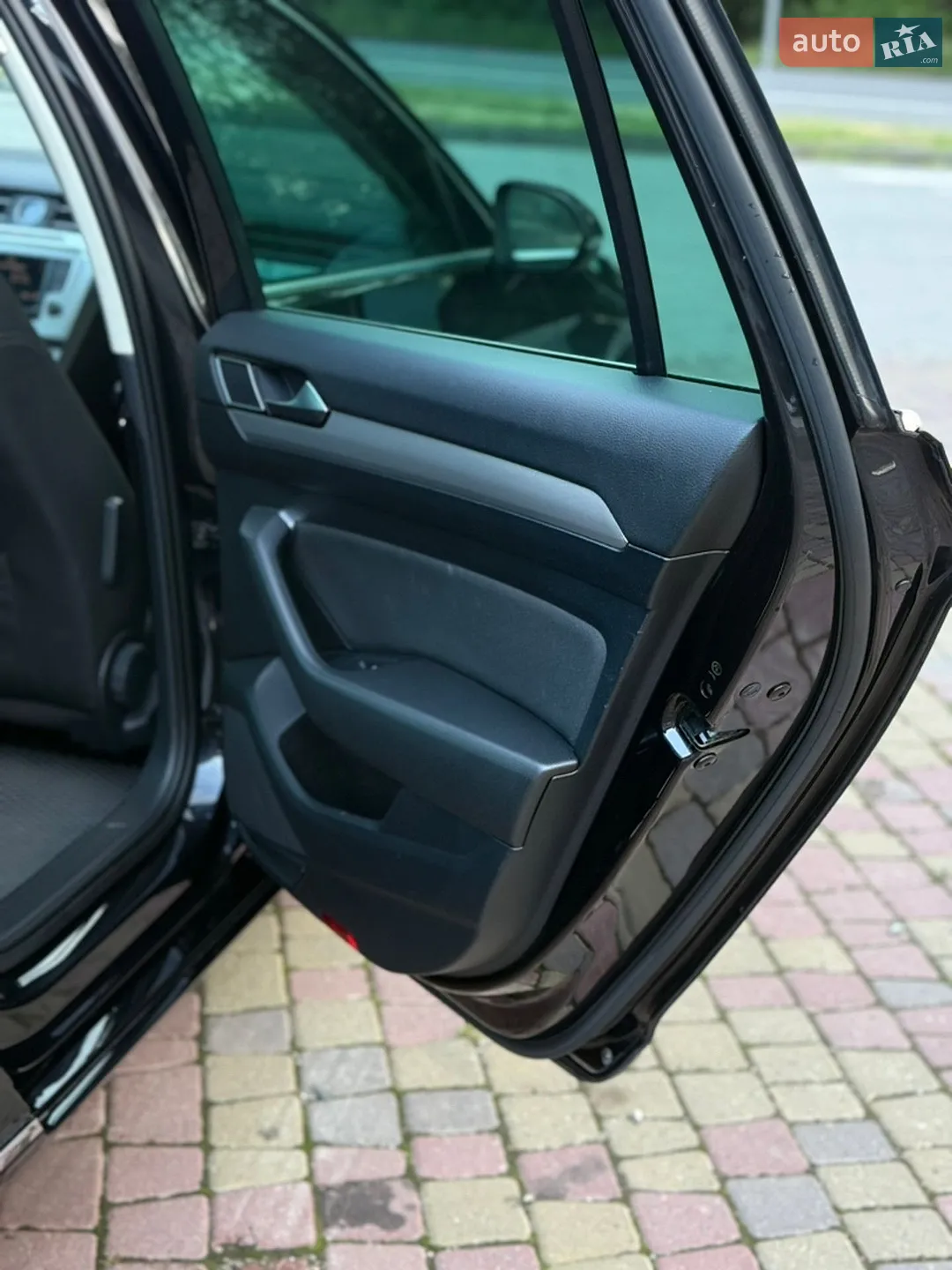2017 Volkswagen Passat - мініатюра 27