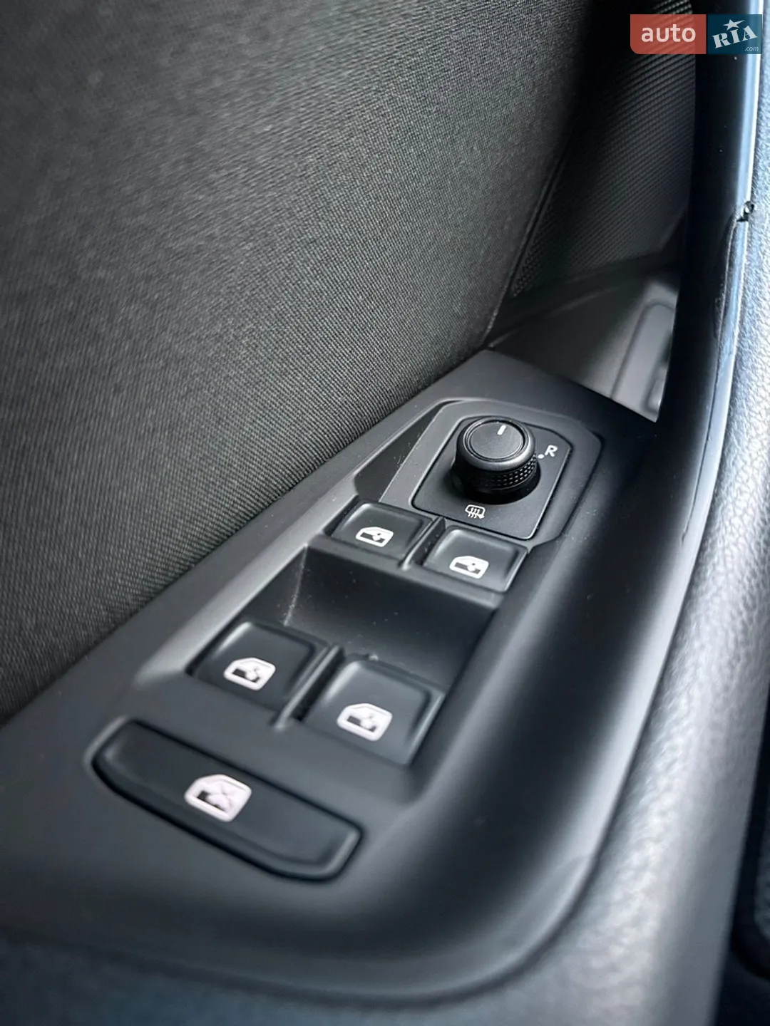 2017 Volkswagen Passat - мініатюра 44