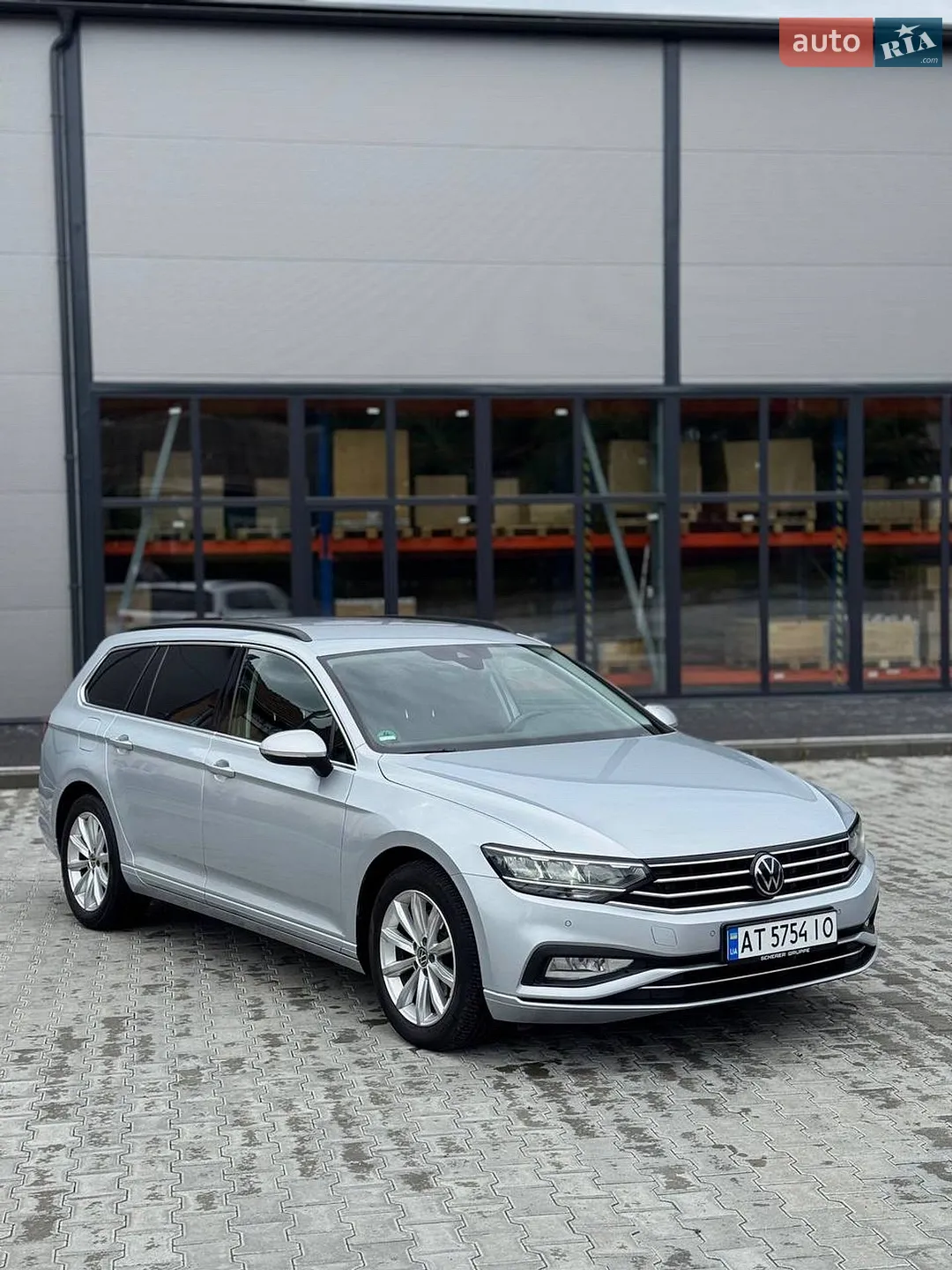 2022 Volkswagen Passat - мініатюра 2
