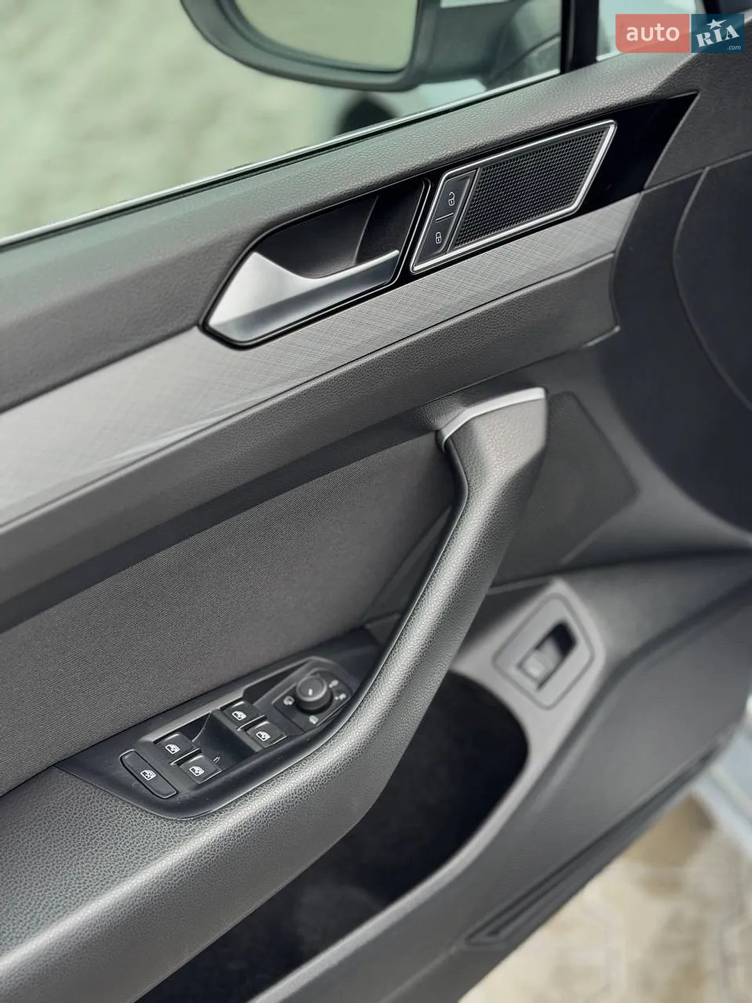 2022 Volkswagen Passat - мініатюра 21