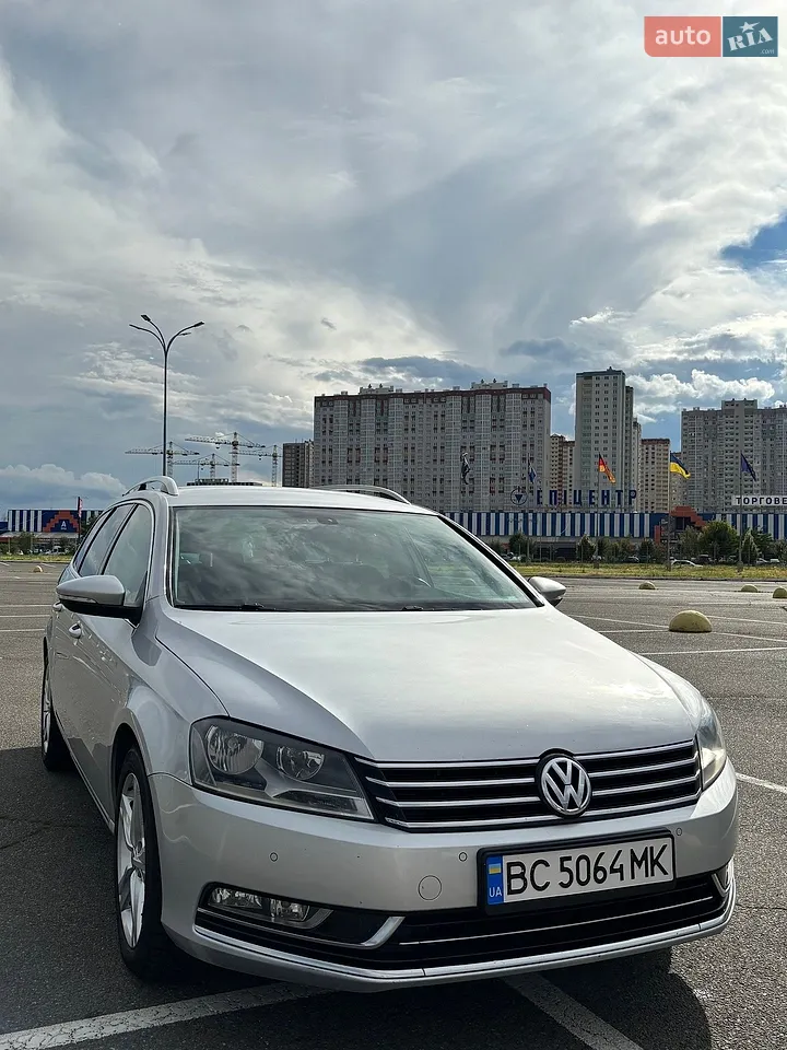 2012 Volkswagen Passat - мініатюра 21