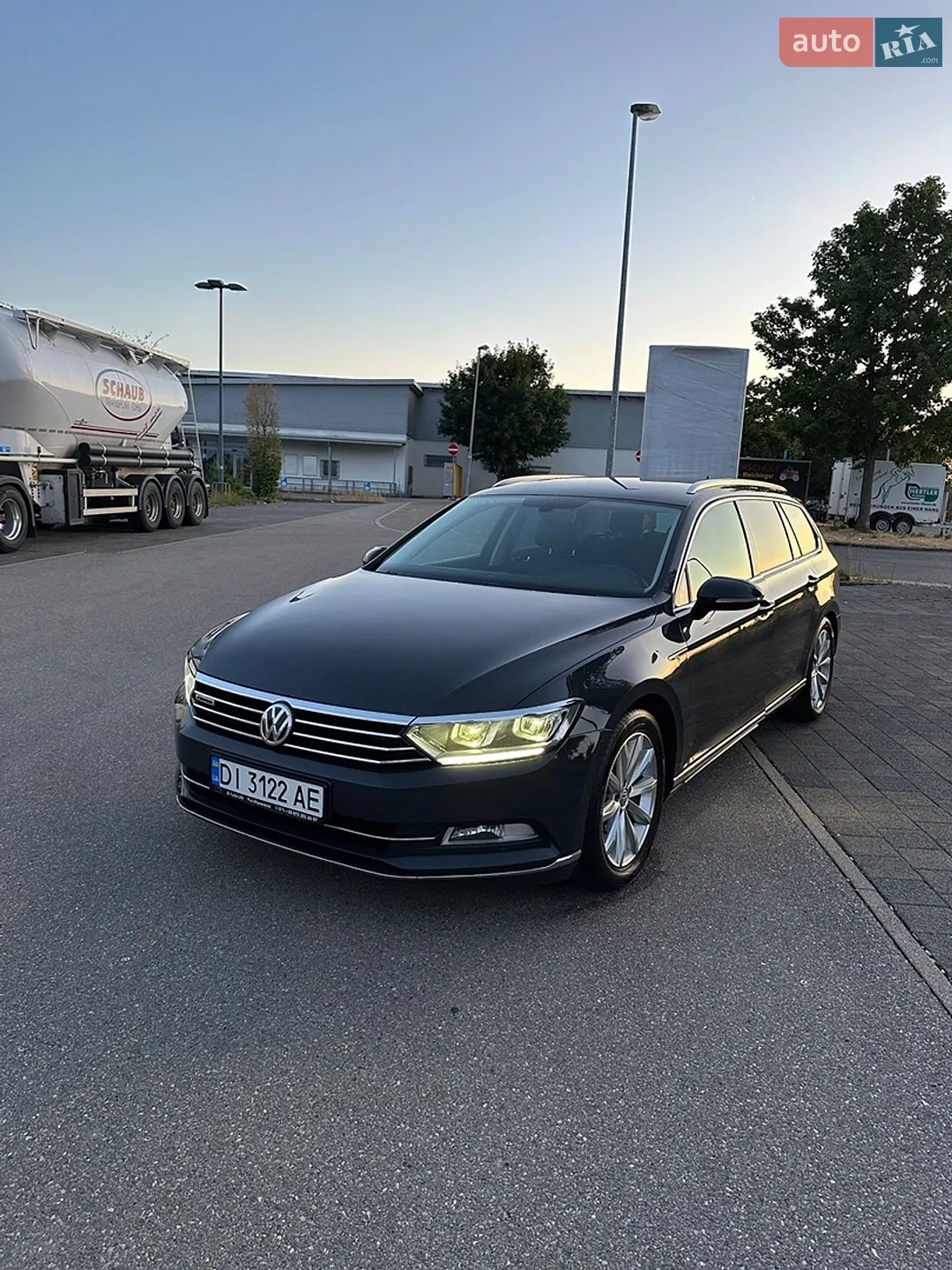 2015 Volkswagen Passat - мініатюра 2