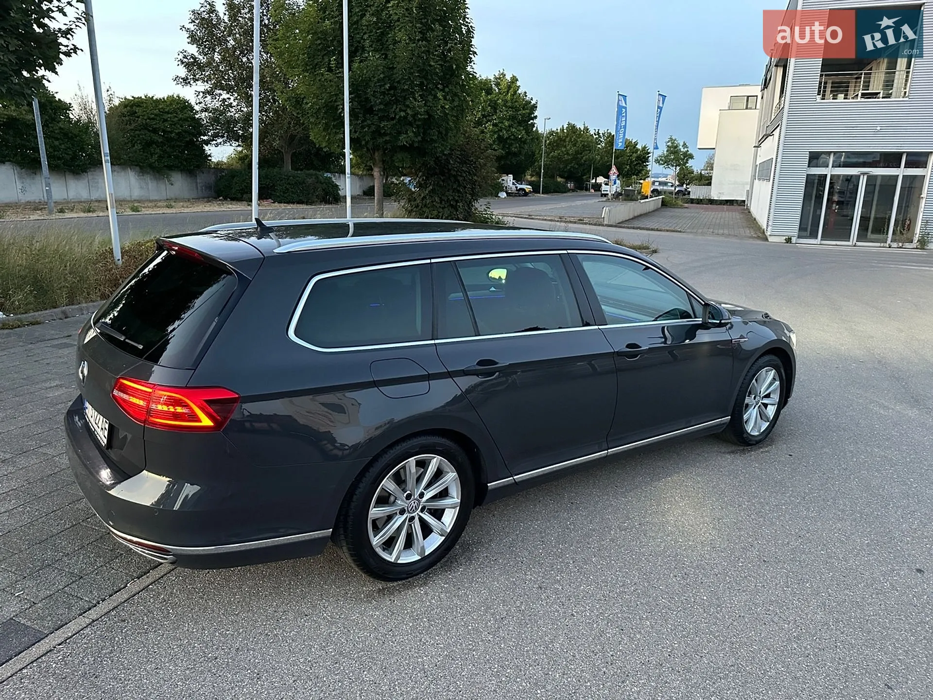 2015 Volkswagen Passat - мініатюра 15