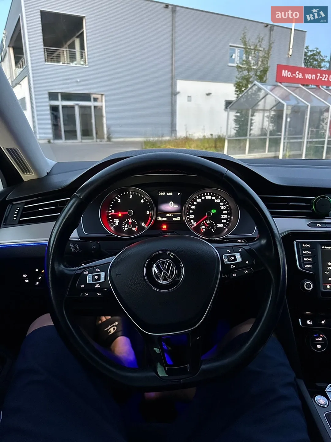2015 Volkswagen Passat - мініатюра 28