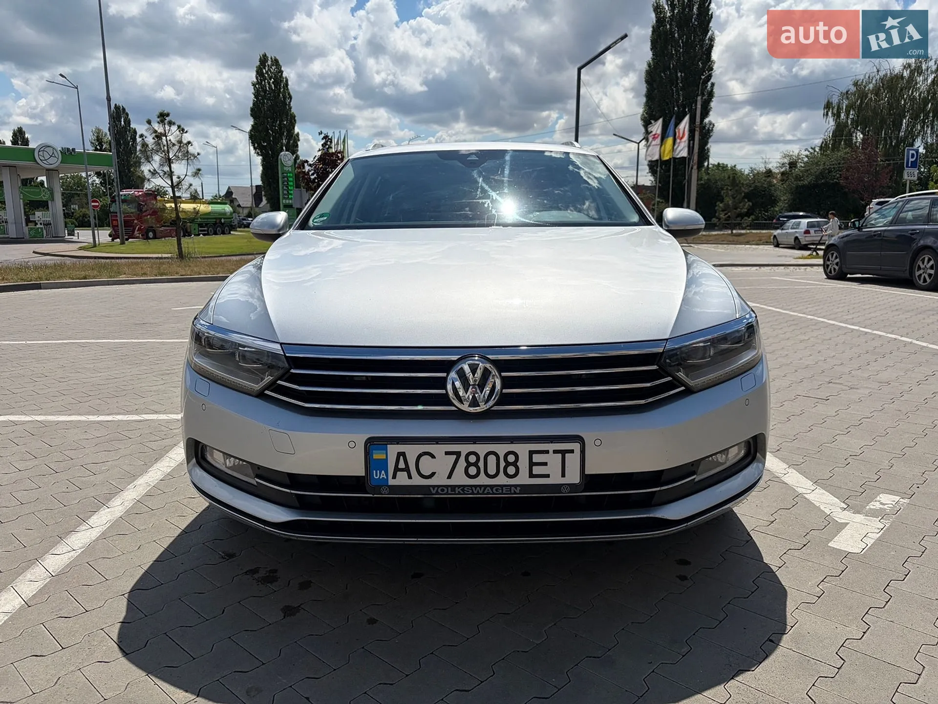 2018 Volkswagen Passat - фото 1