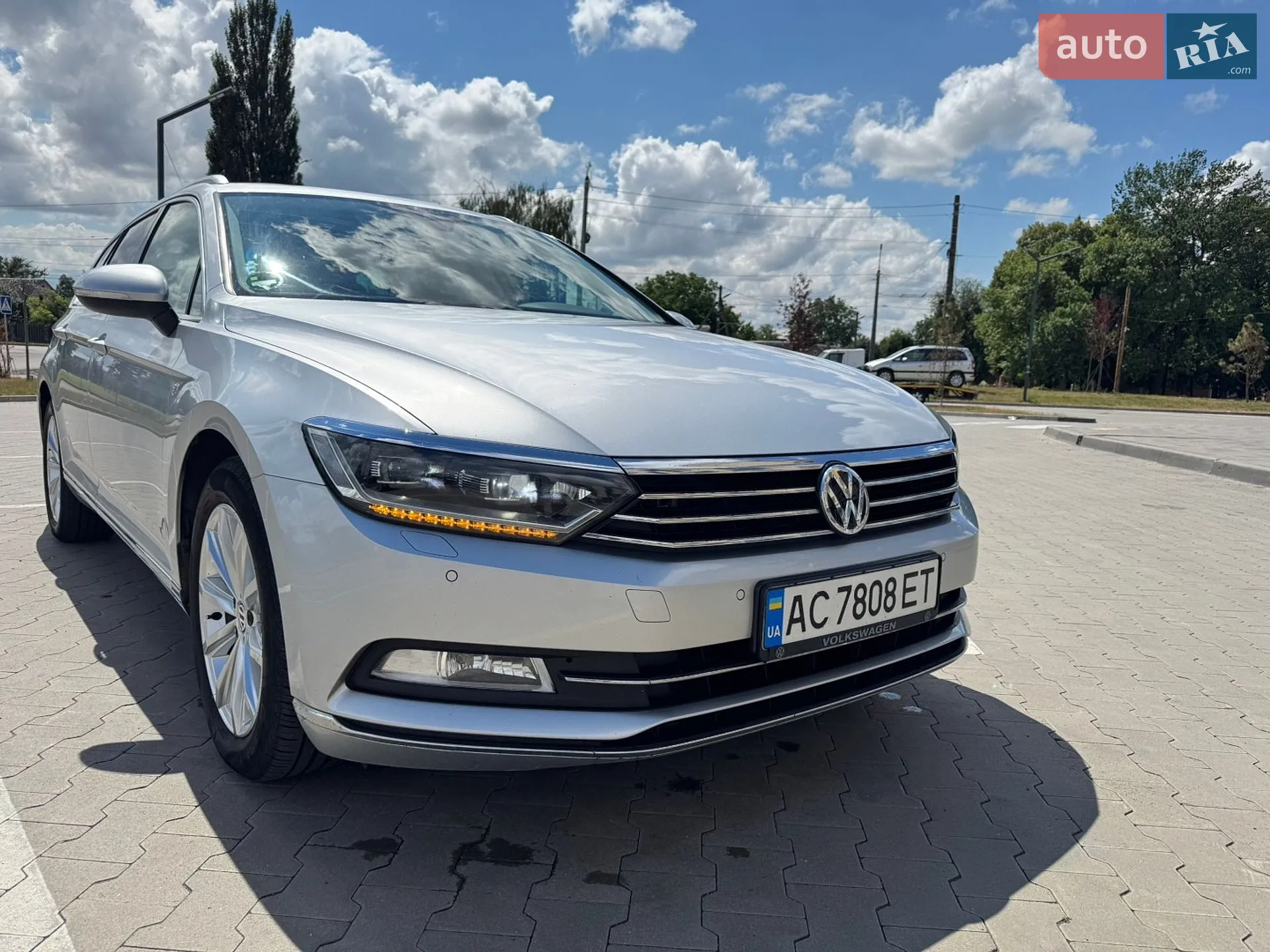 2018 Volkswagen Passat - мініатюра 3