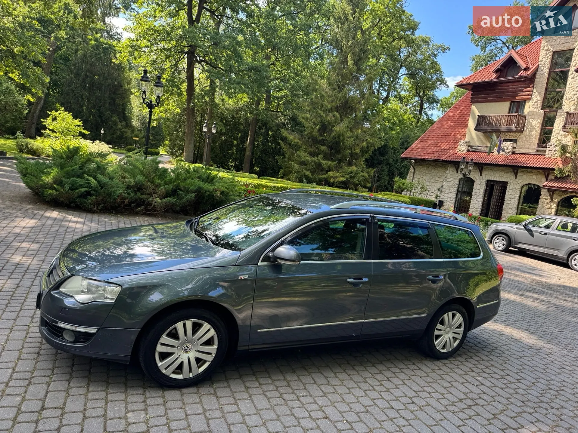 2010 Volkswagen Passat - мініатюра 5