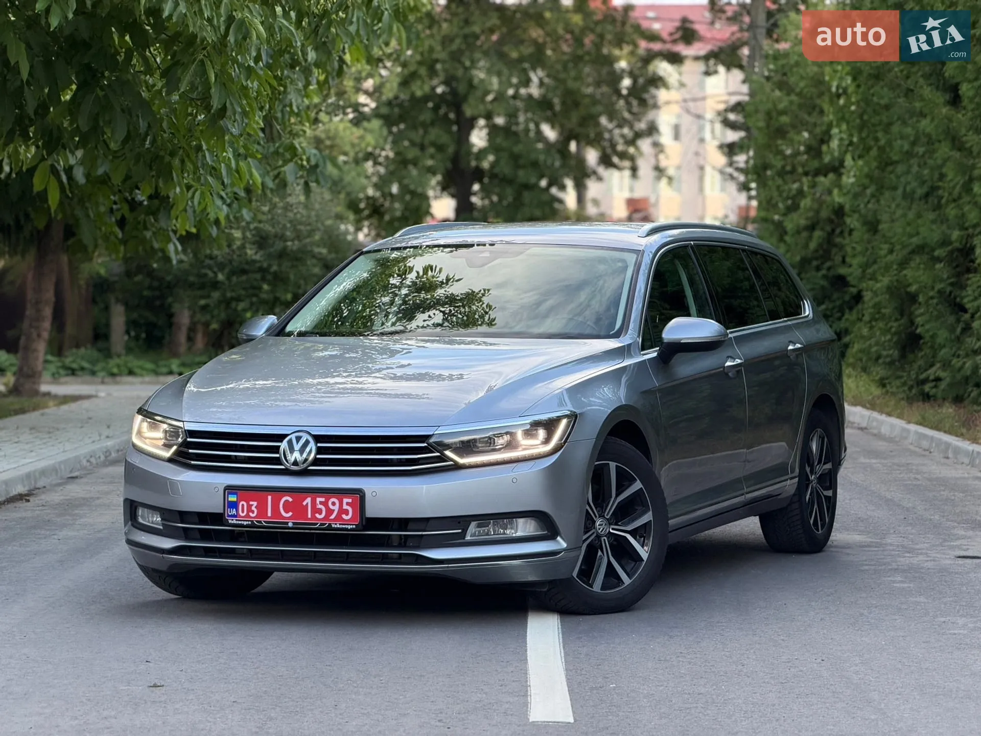 2018 Volkswagen Passat - фото 1