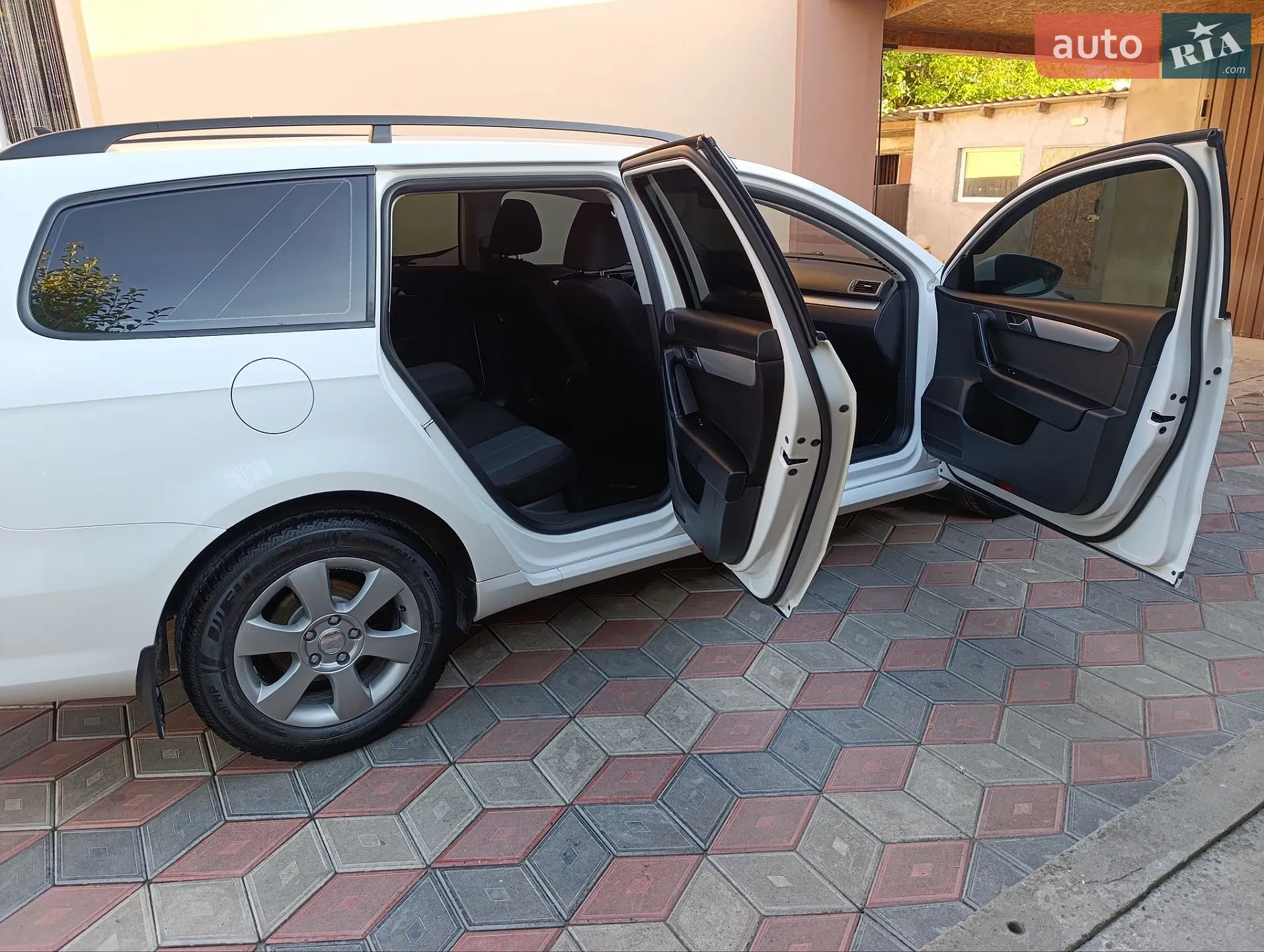 2011 Volkswagen Passat - мініатюра 8