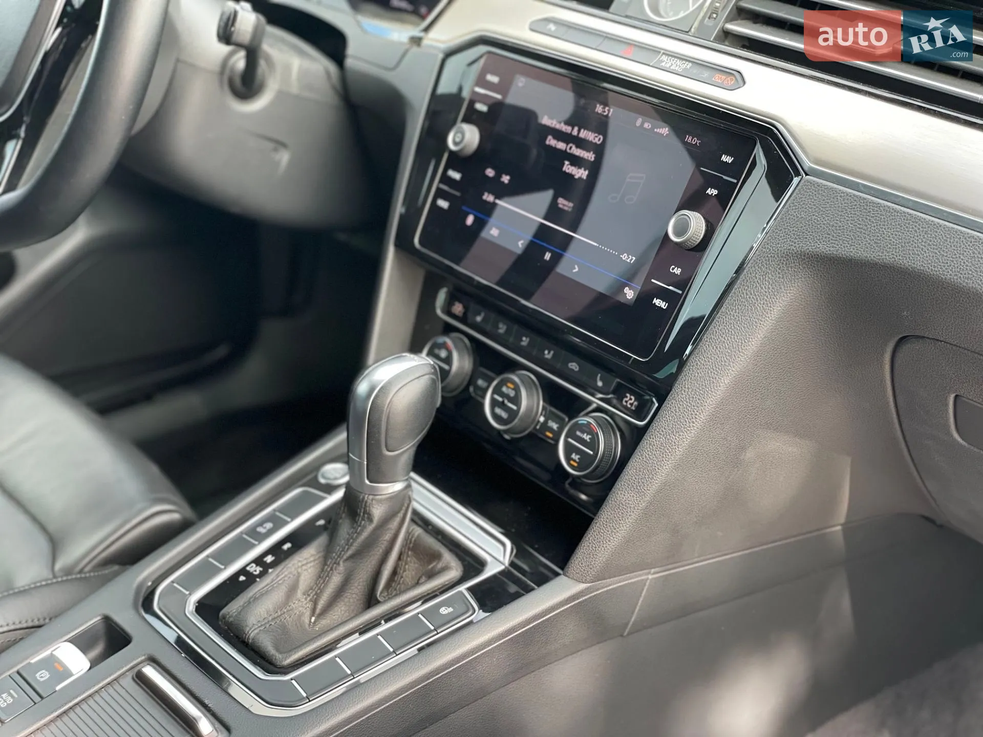 2018 Volkswagen Passat - мініатюра 14