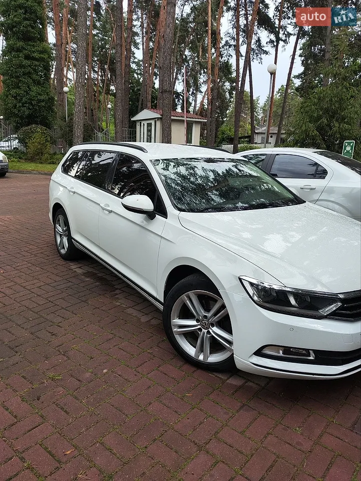 2017 Volkswagen Passat - мініатюра 20