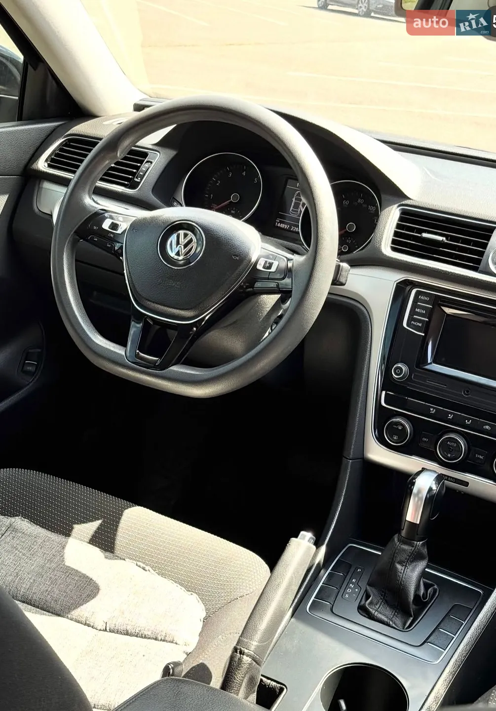2017 Volkswagen Passat - мініатюра 9