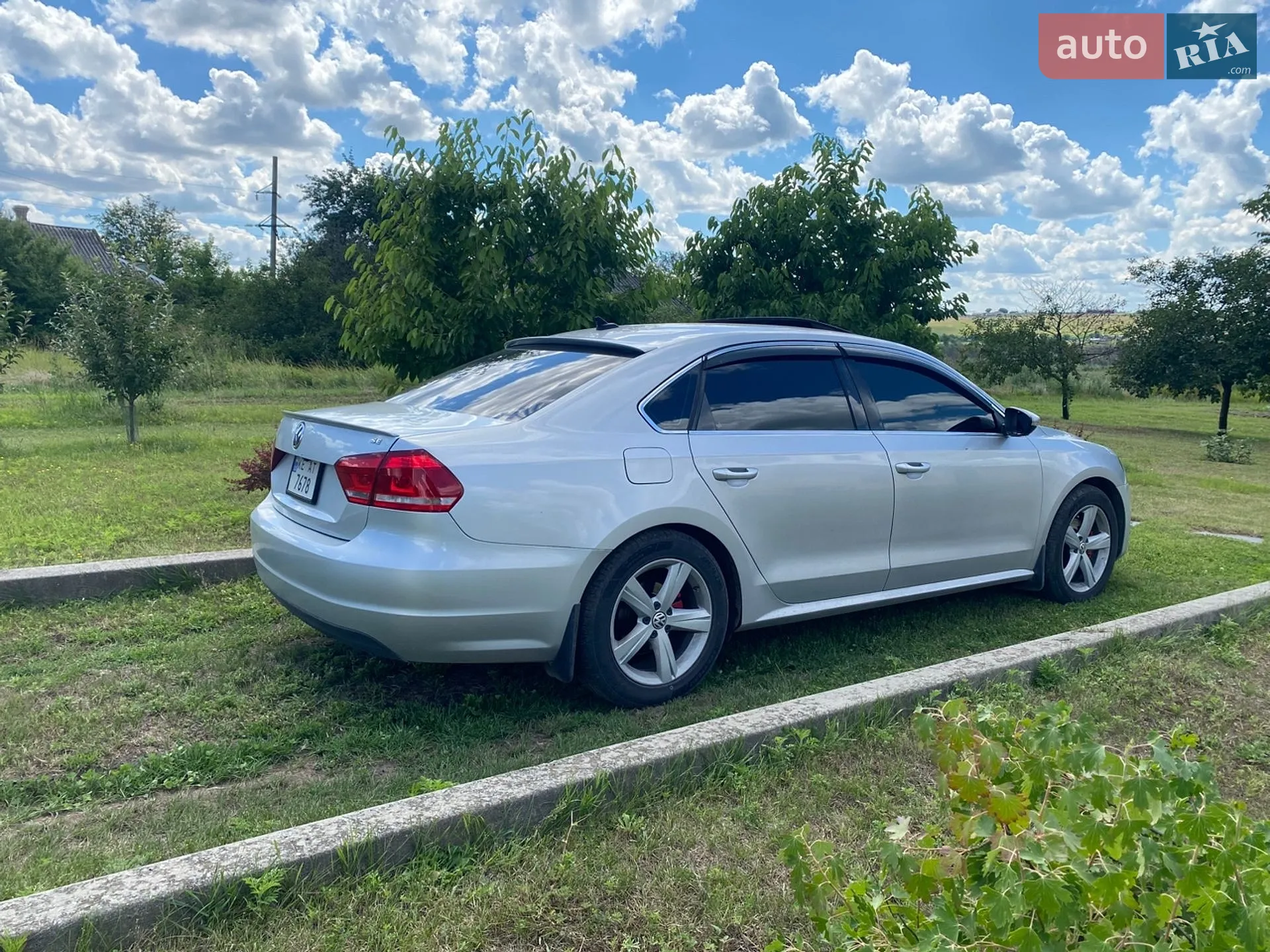 2012 Volkswagen Passat - мініатюра 4