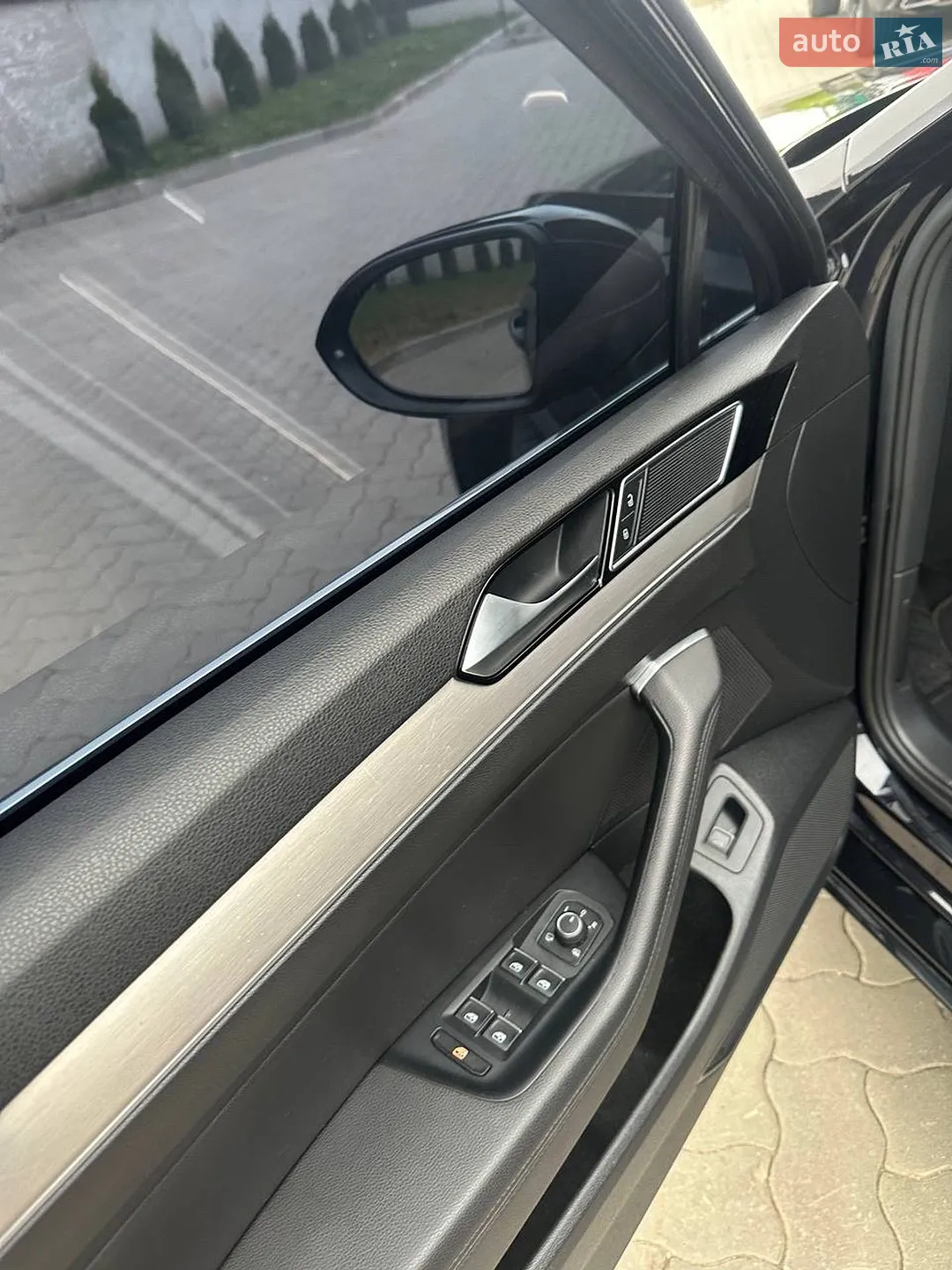 2016 Volkswagen Passat - мініатюра 21
