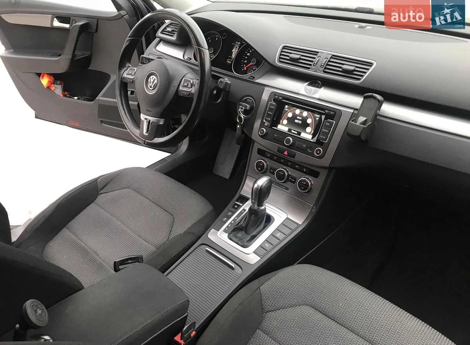 2014 Volkswagen Passat - мініатюра 23