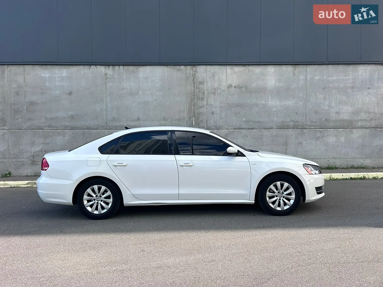 2014 Volkswagen Passat - мініатюра 26