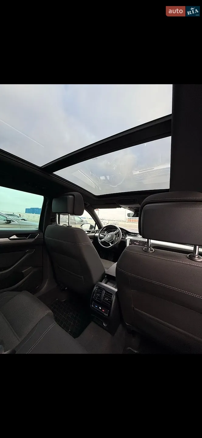 2019 Volkswagen Passat - мініатюра 11