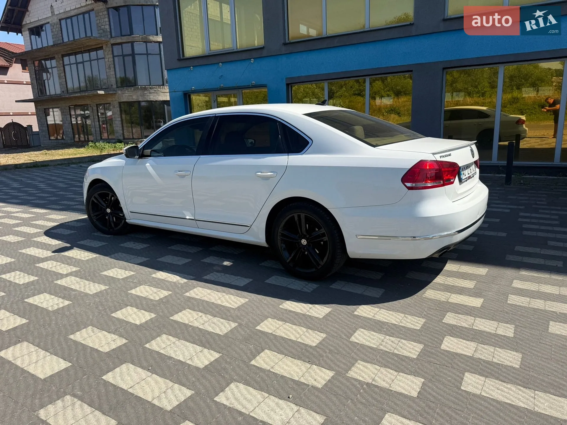 2013 Volkswagen Passat - мініатюра 2