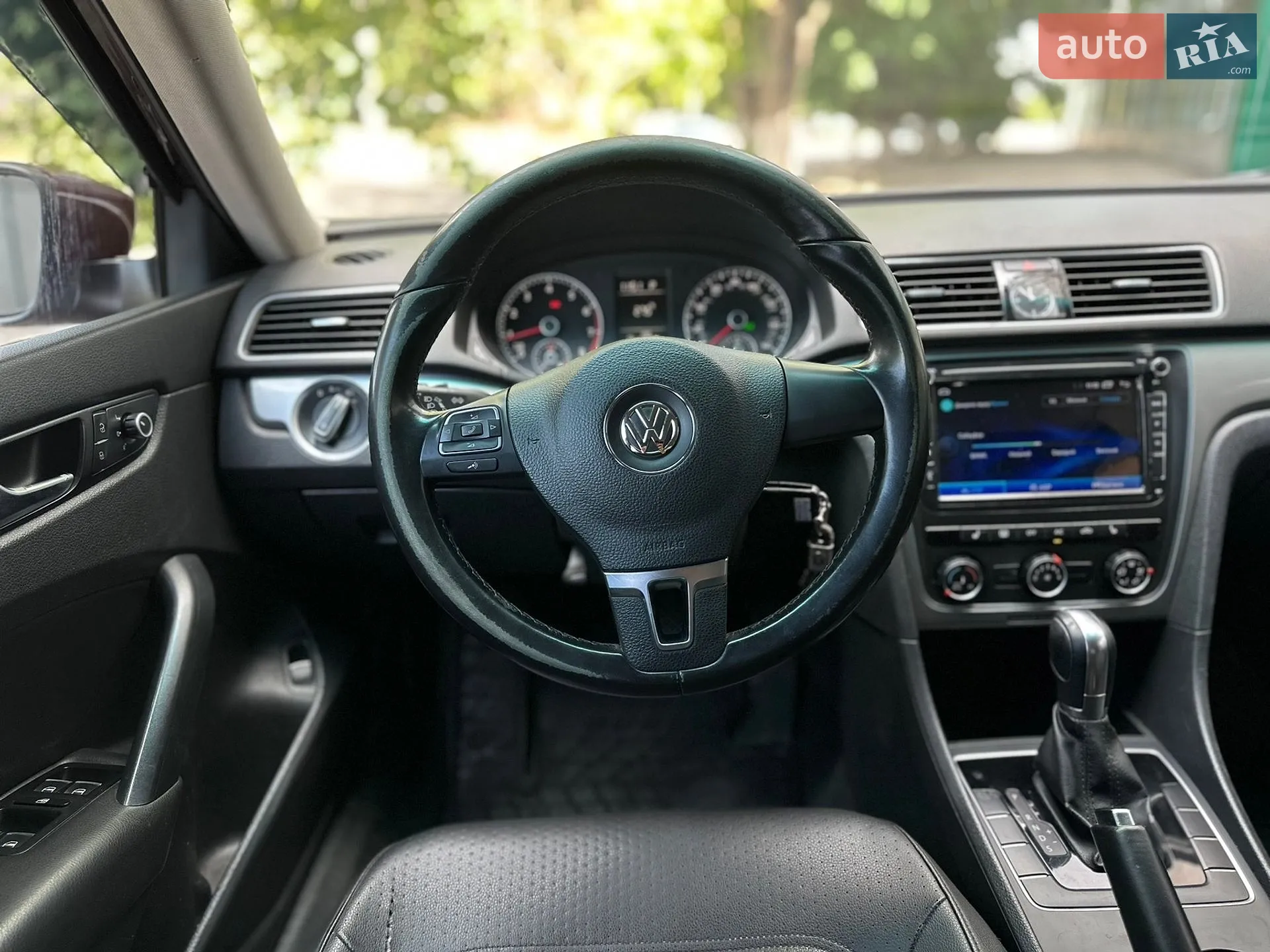2013 Volkswagen Passat - мініатюра 31