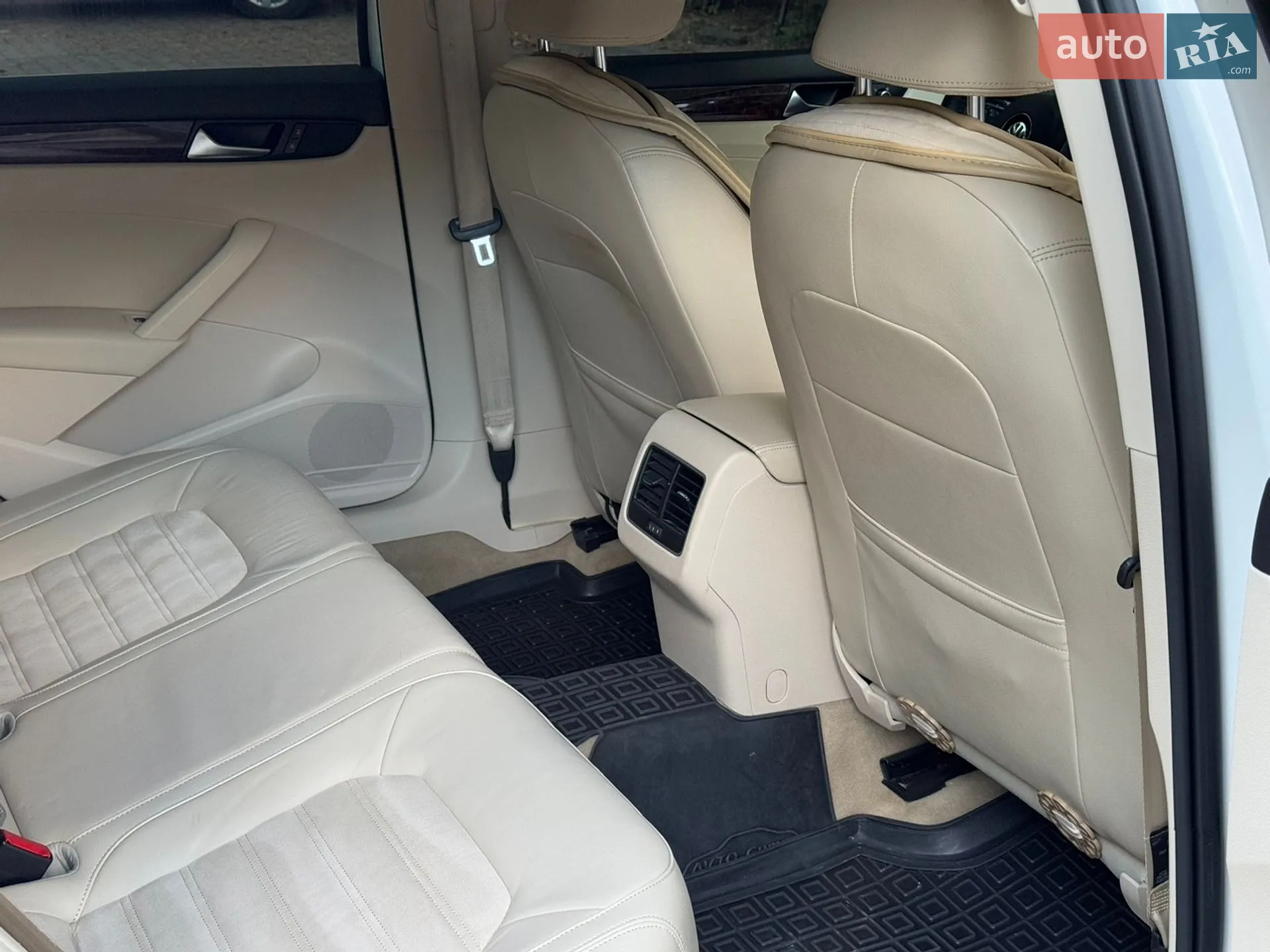 2013 Volkswagen Passat - мініатюра 46