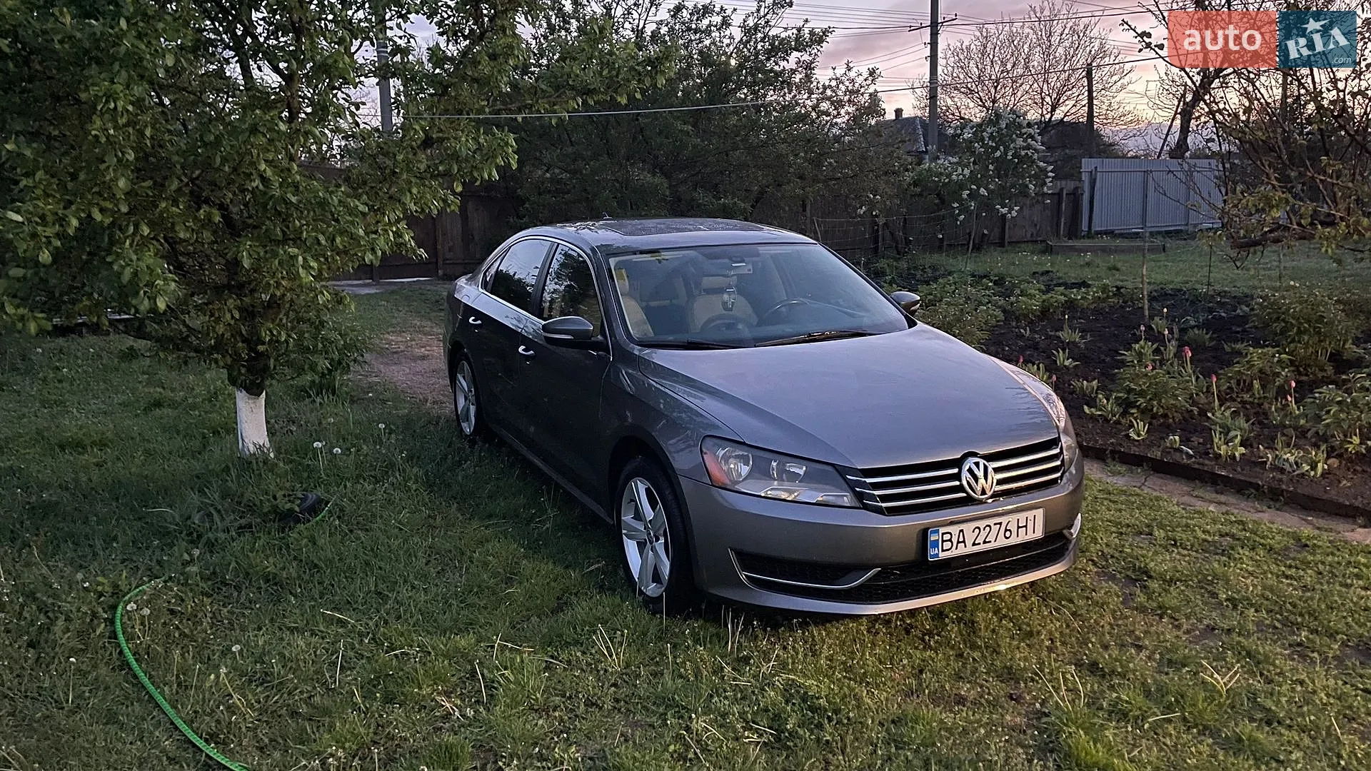 2012 Volkswagen Passat - мініатюра 2