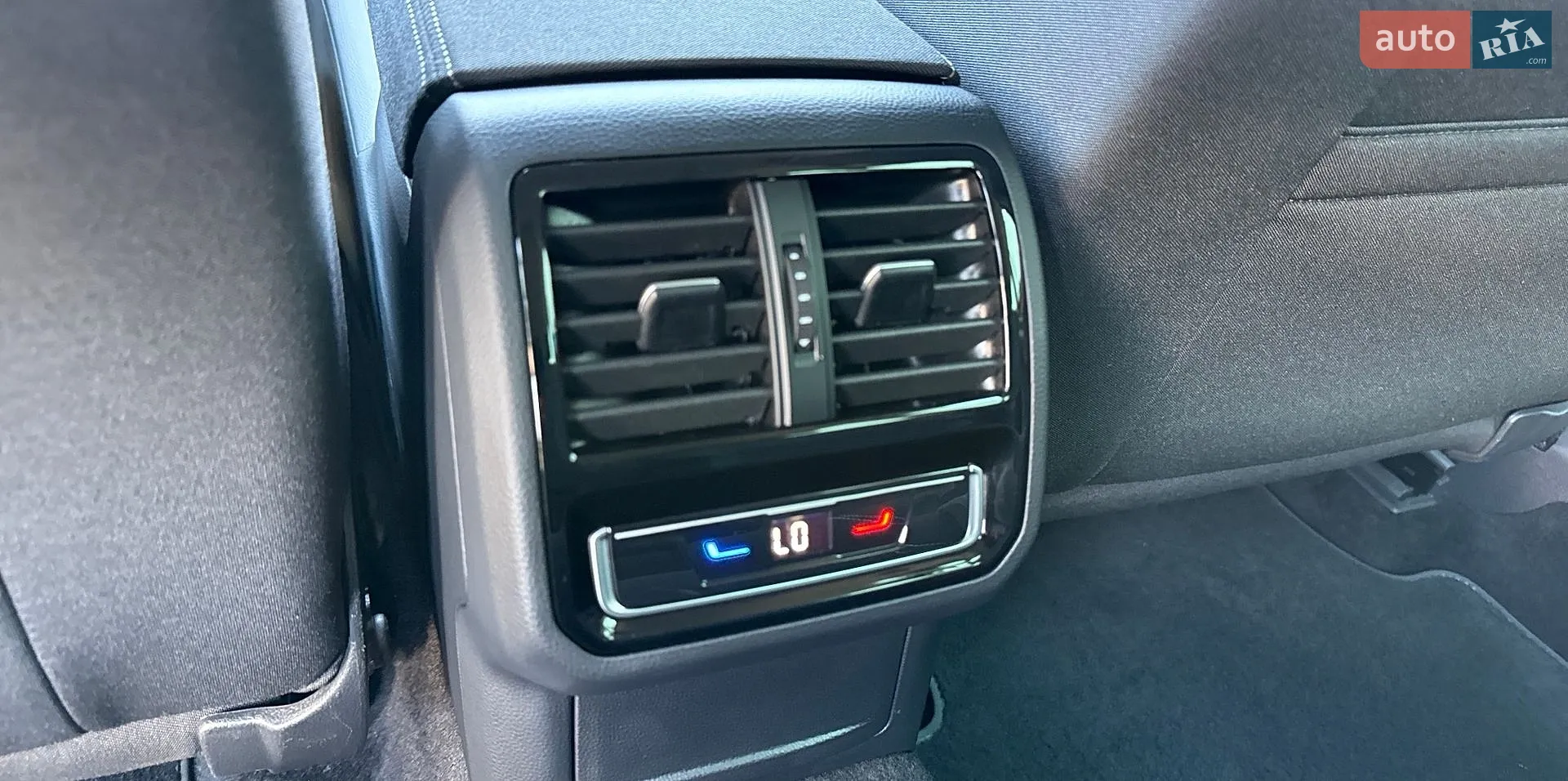 2023 Volkswagen Passat - мініатюра 17