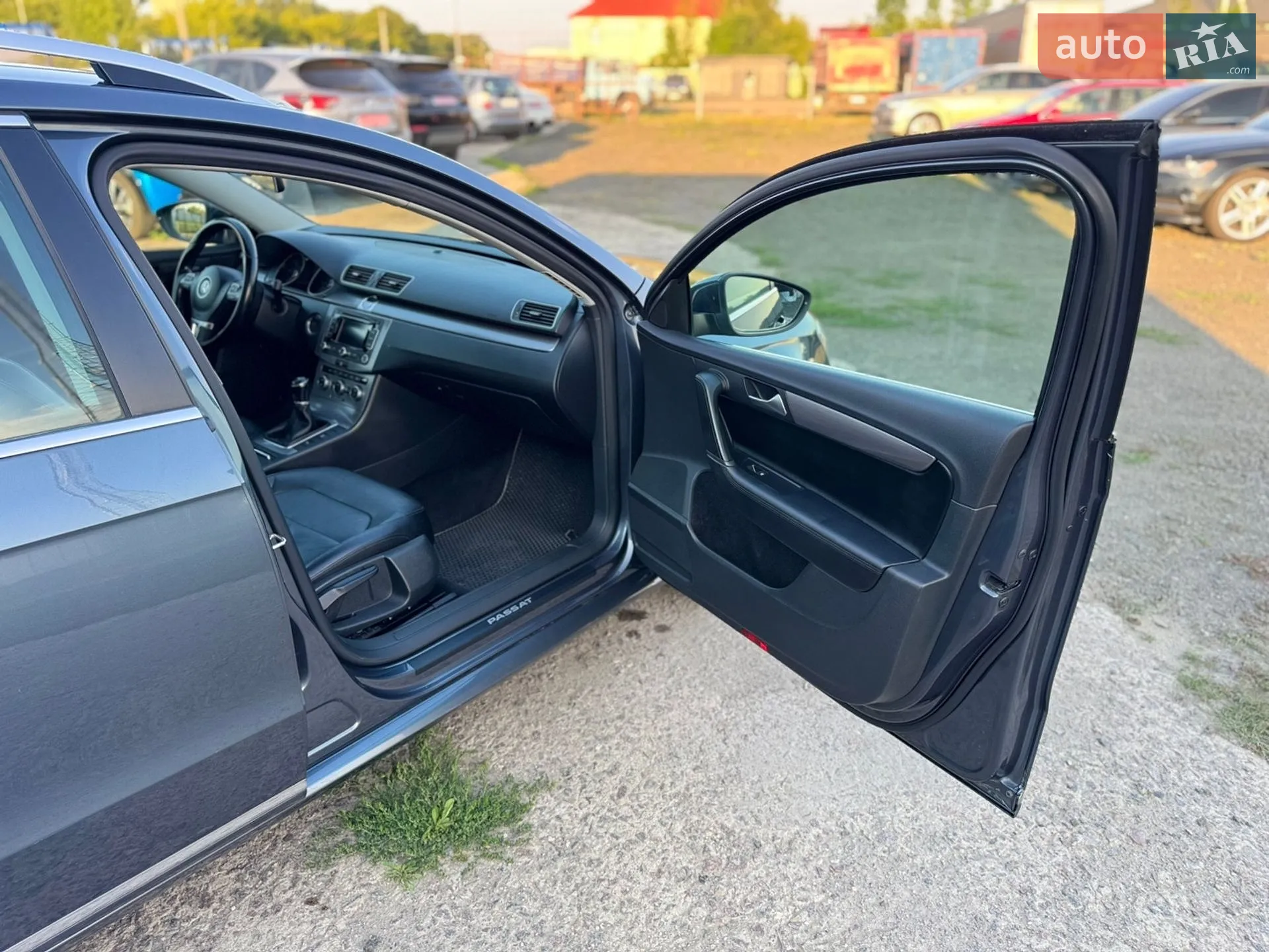 2014 Volkswagen Passat - мініатюра 29