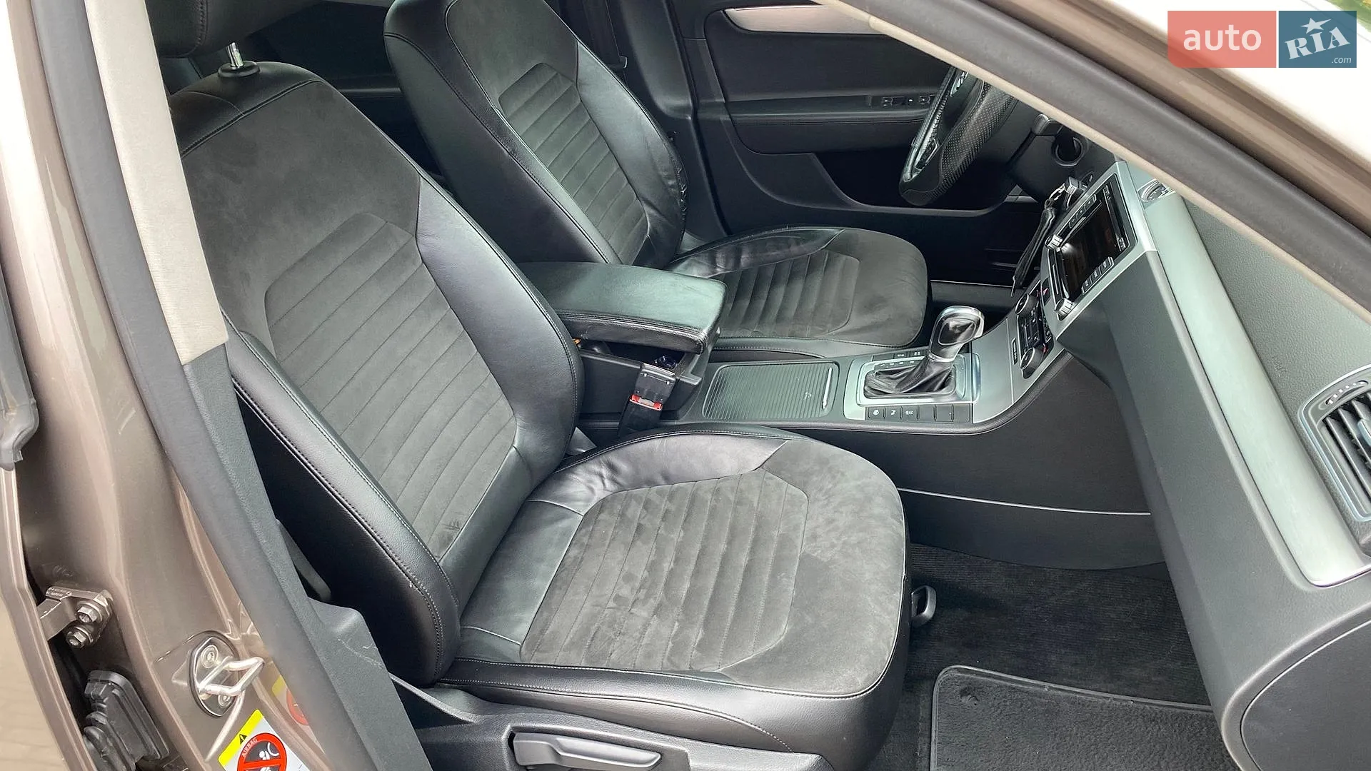 2011 Volkswagen Passat - мініатюра 14