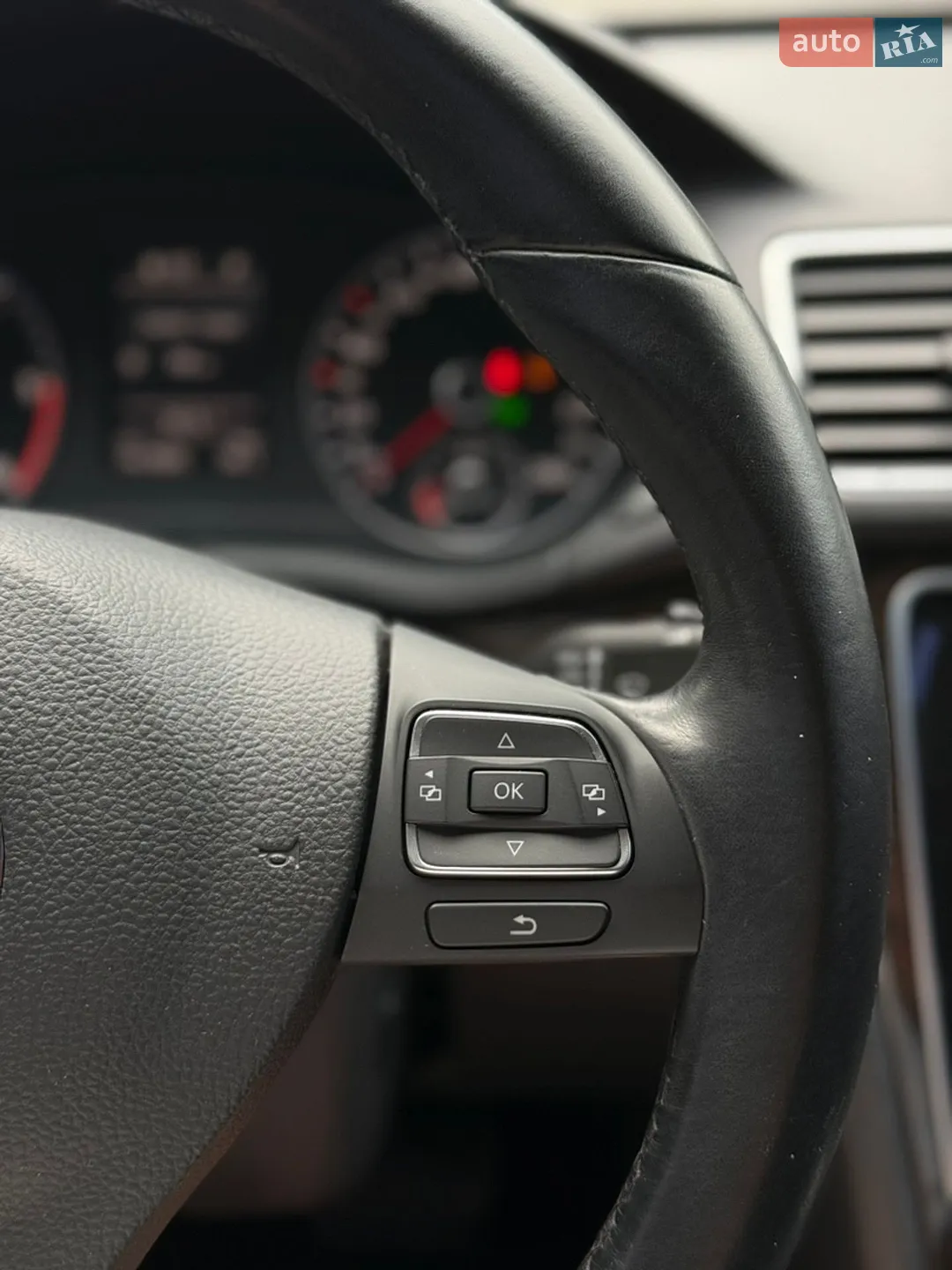 2014 Volkswagen Passat - мініатюра 17