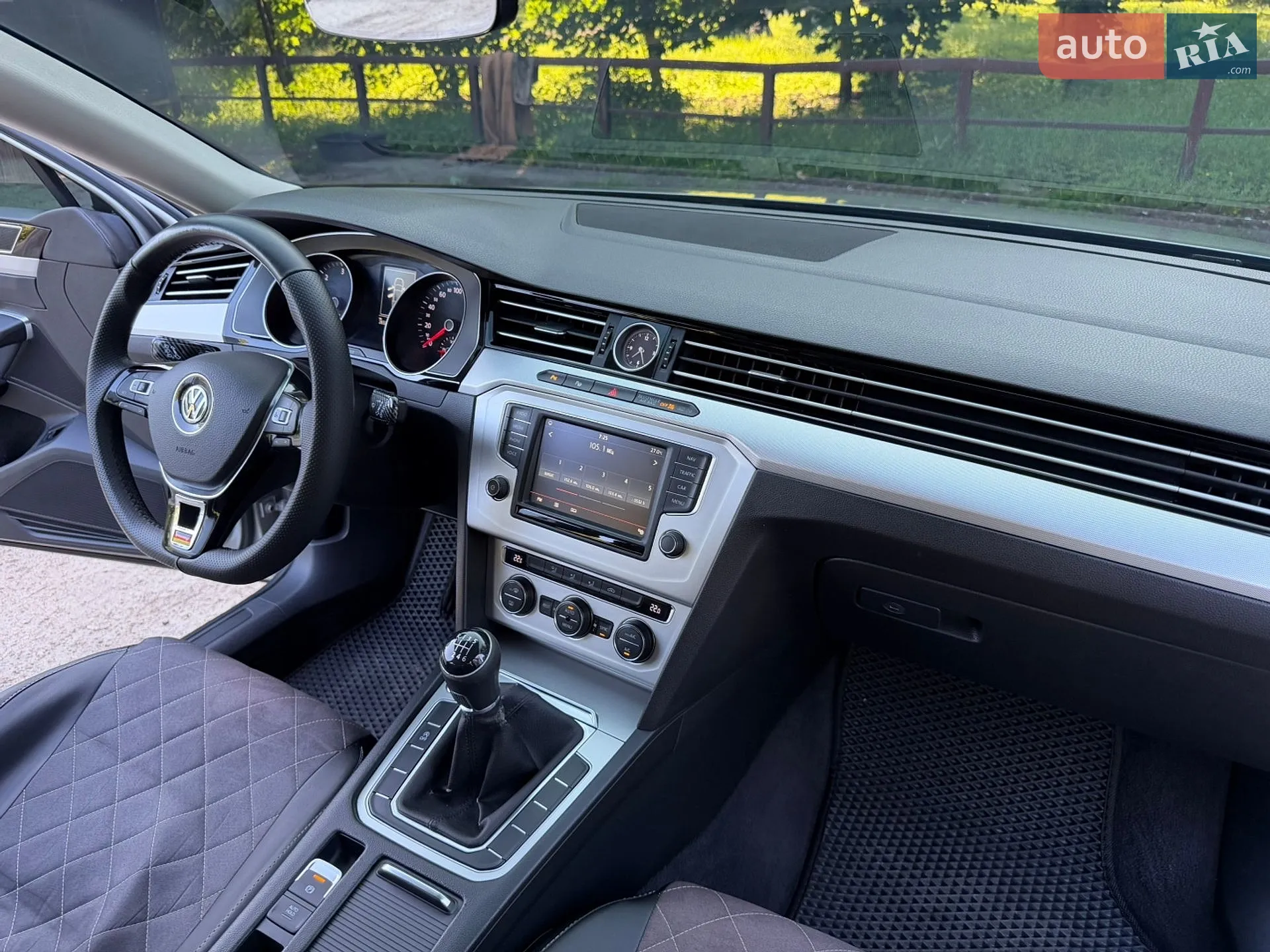 2015 Volkswagen Passat - мініатюра 20