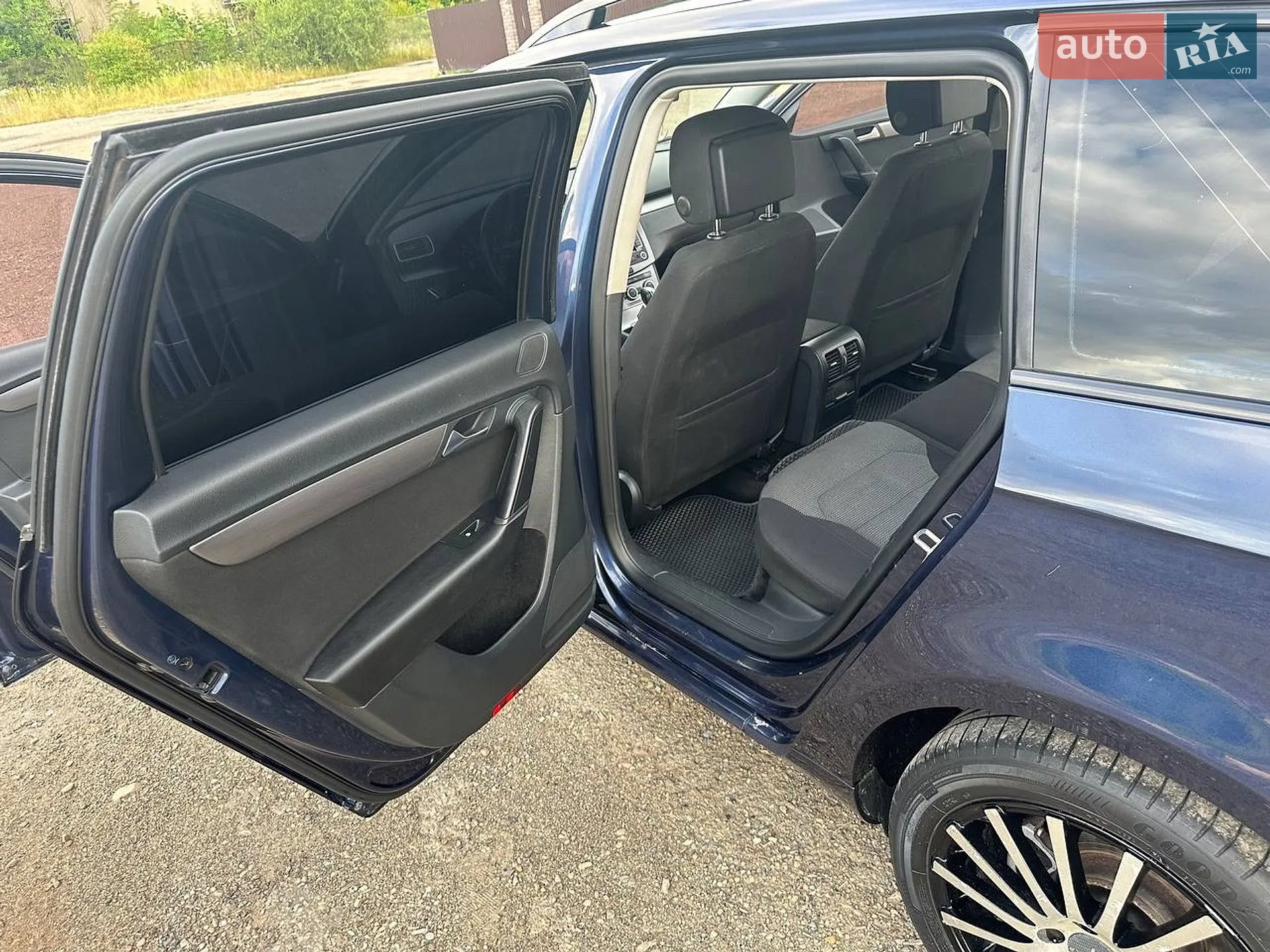 2012 Volkswagen Passat - мініатюра 13