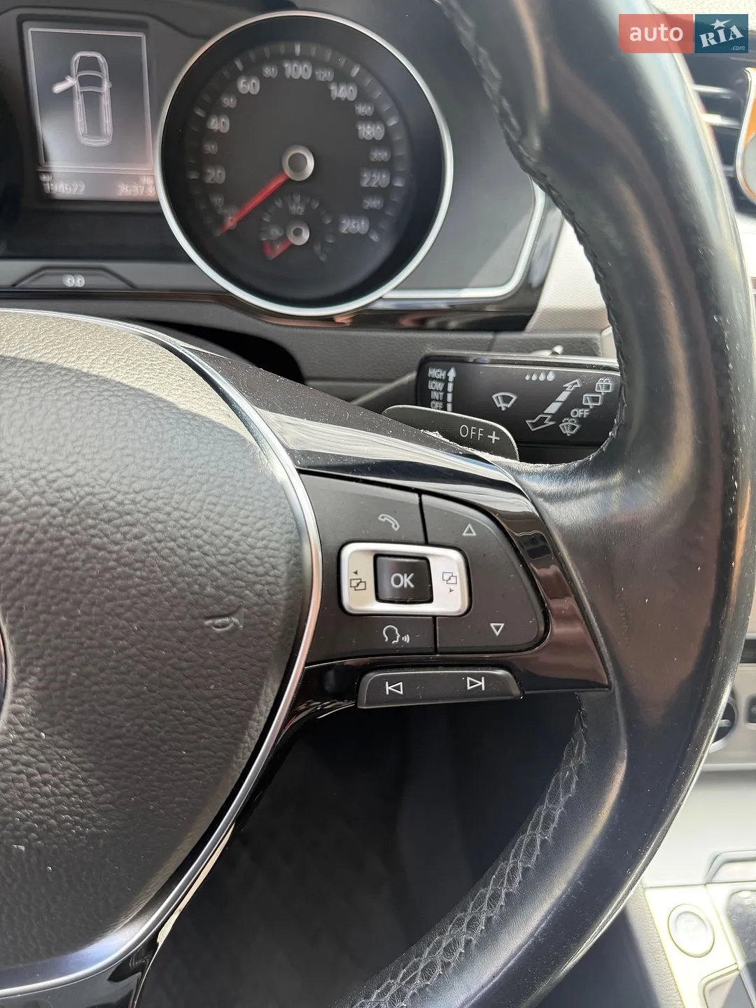2018 Volkswagen Touareg - мініатюра 29