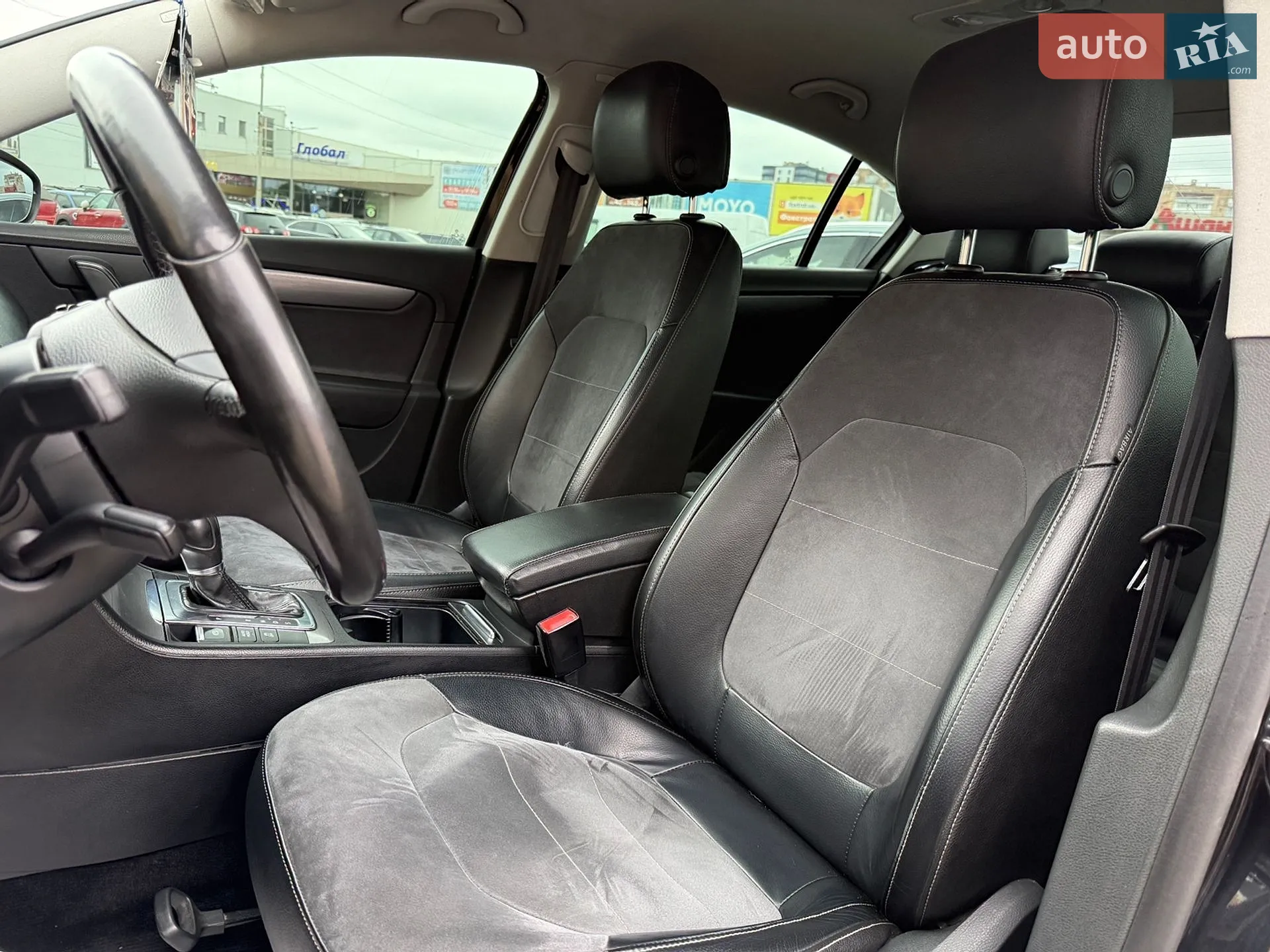 2011 Volkswagen Passat - мініатюра 9