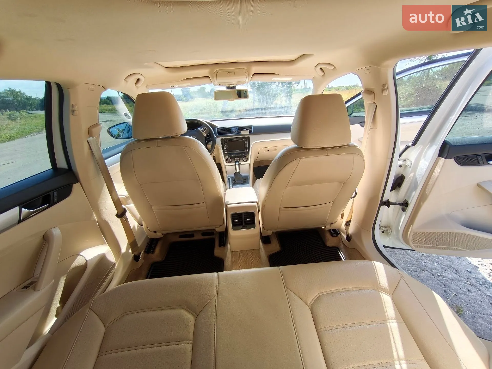 2012 Volkswagen Passat - мініатюра 8