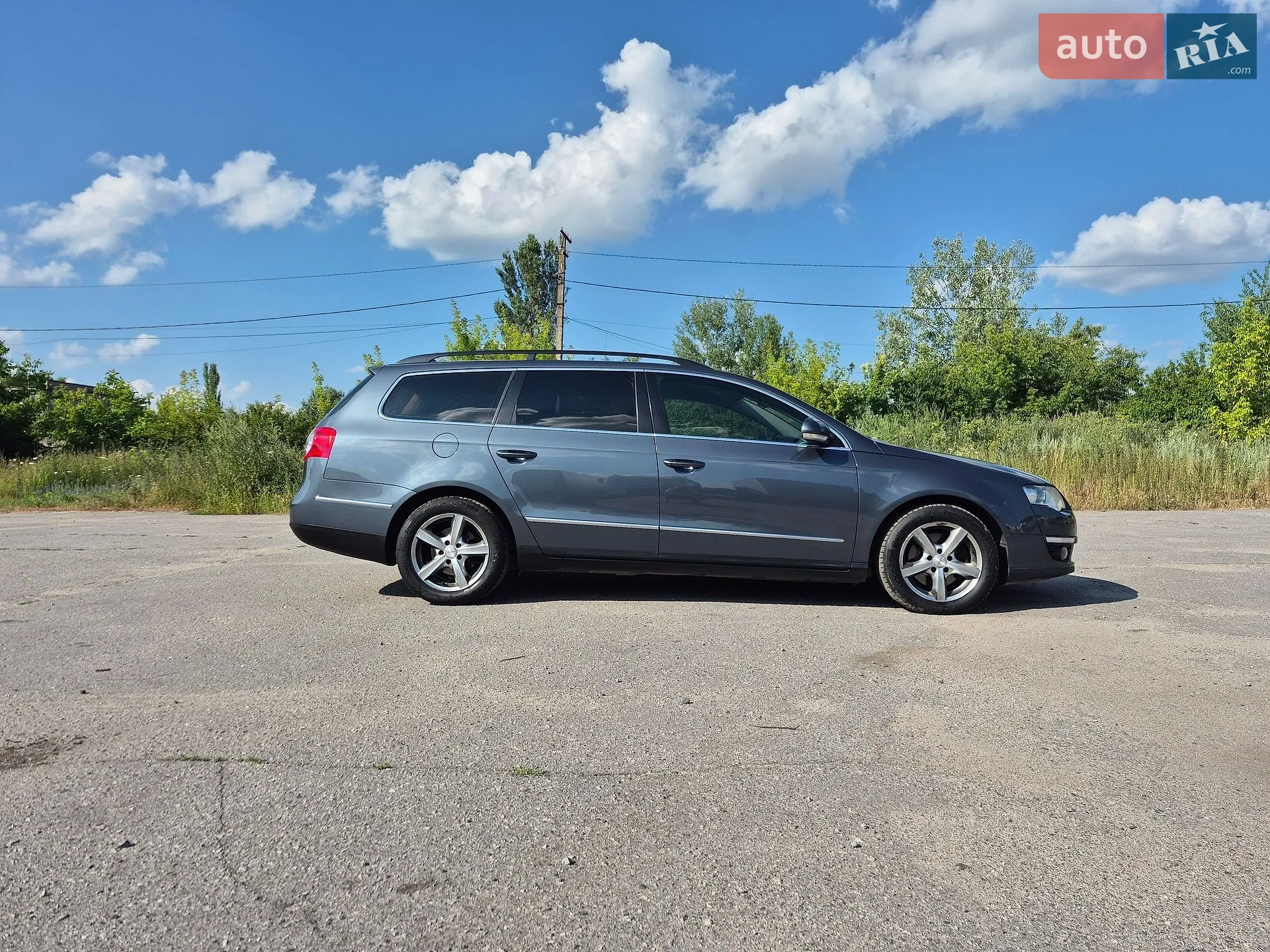 2010 Volkswagen Passat - мініатюра 3
