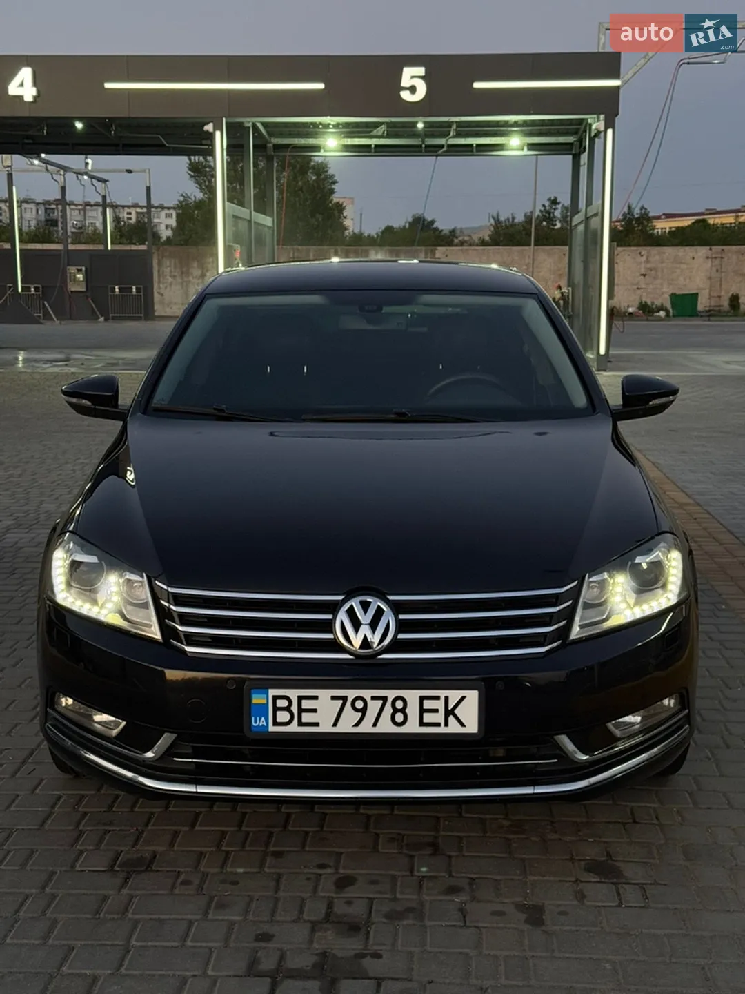 2011 Volkswagen Passat - мініатюра 4