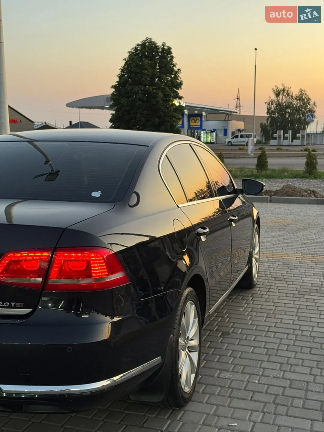 2011 Volkswagen Passat - мініатюра 8