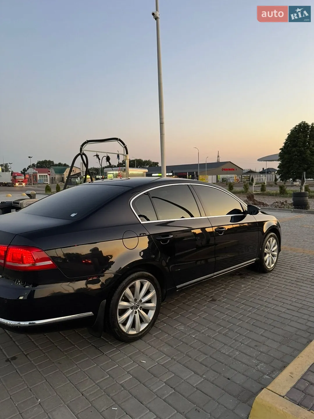 2011 Volkswagen Passat - мініатюра 9