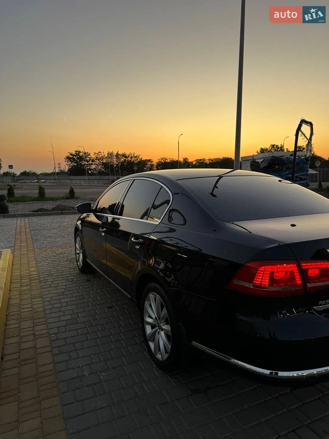 2011 Volkswagen Passat - мініатюра 10