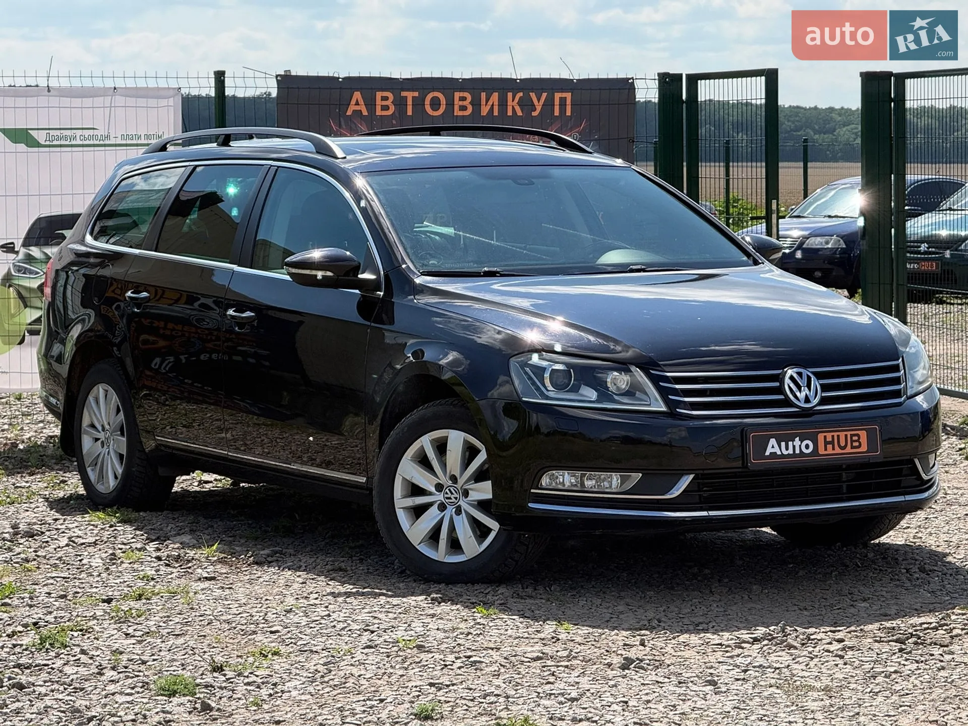2011 Volkswagen Passat - мініатюра 2