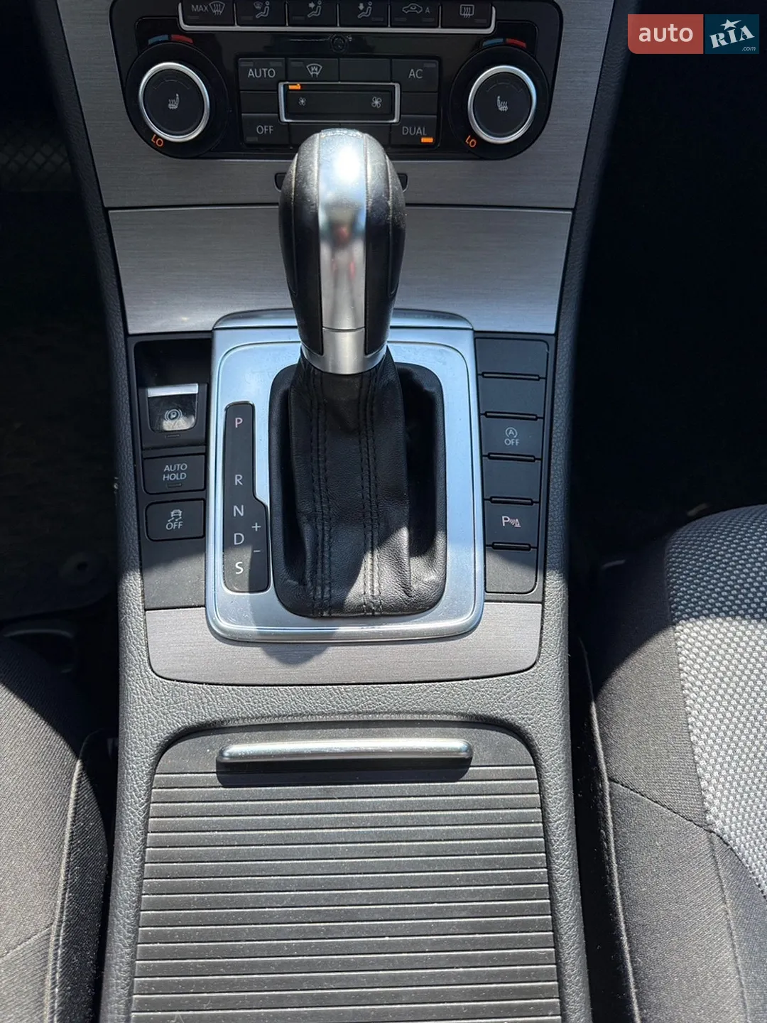 2011 Volkswagen Passat - мініатюра 11