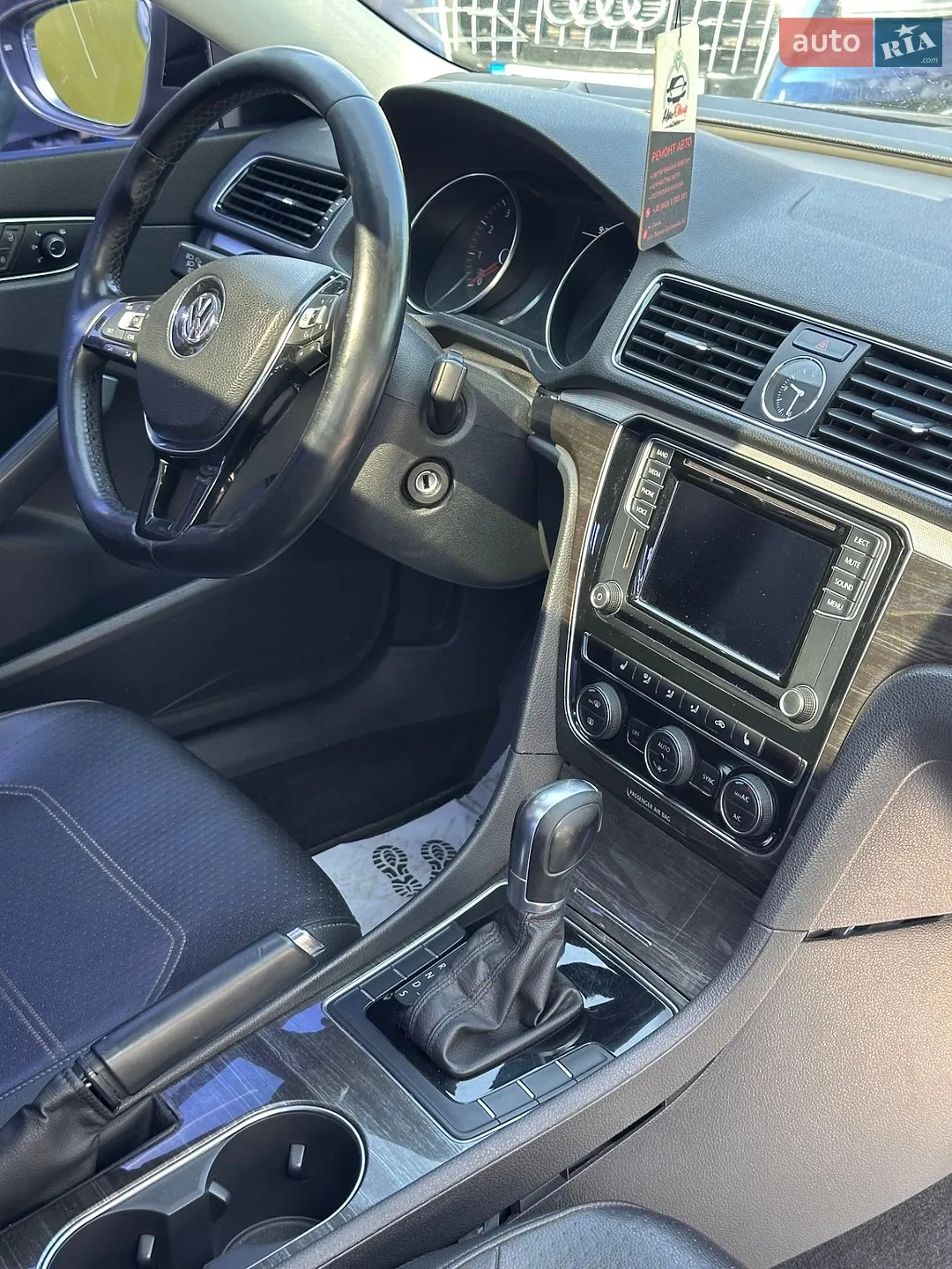 2015 Volkswagen Passat - мініатюра 6
