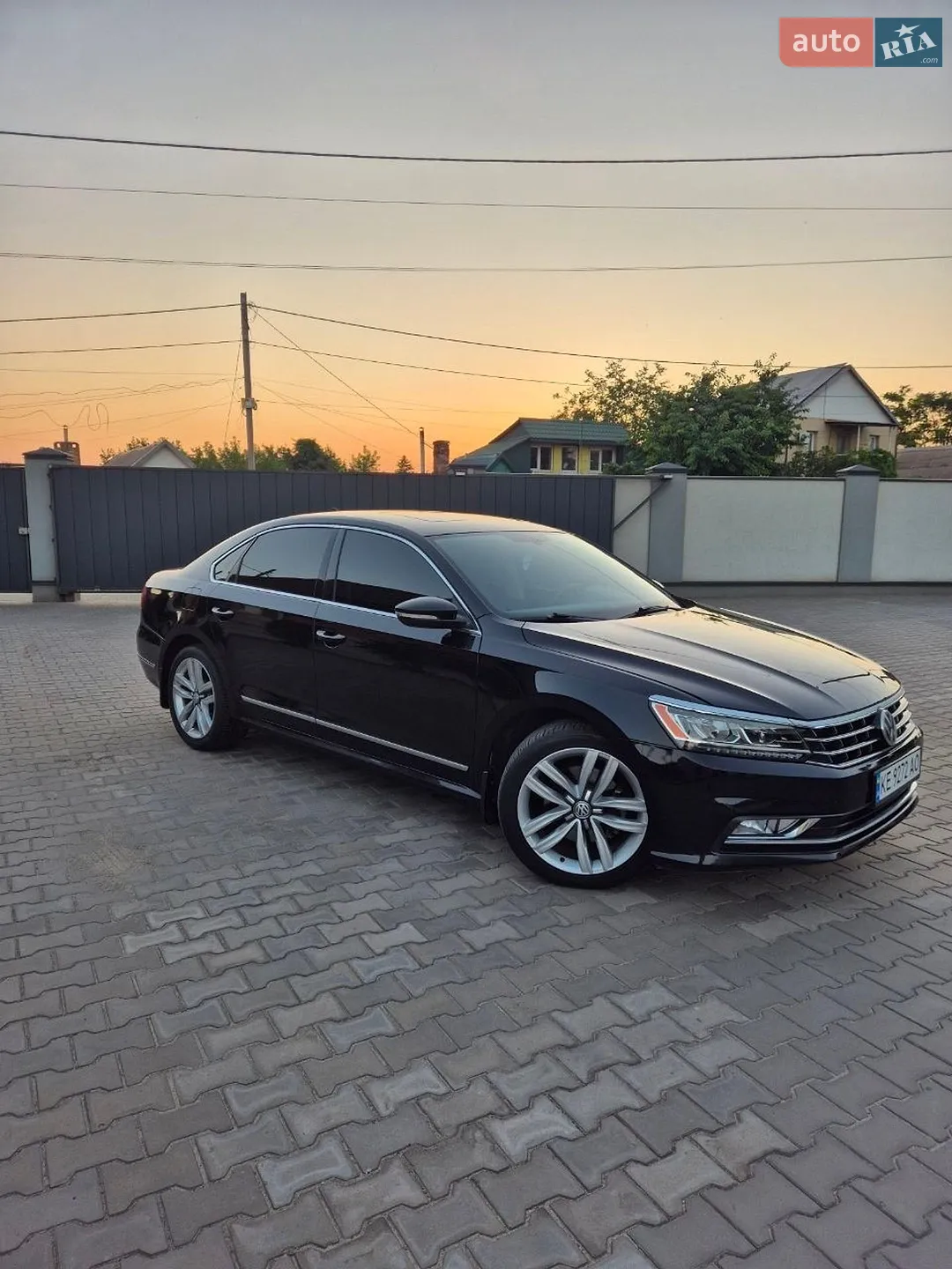 2016 Volkswagen Passat - мініатюра 2