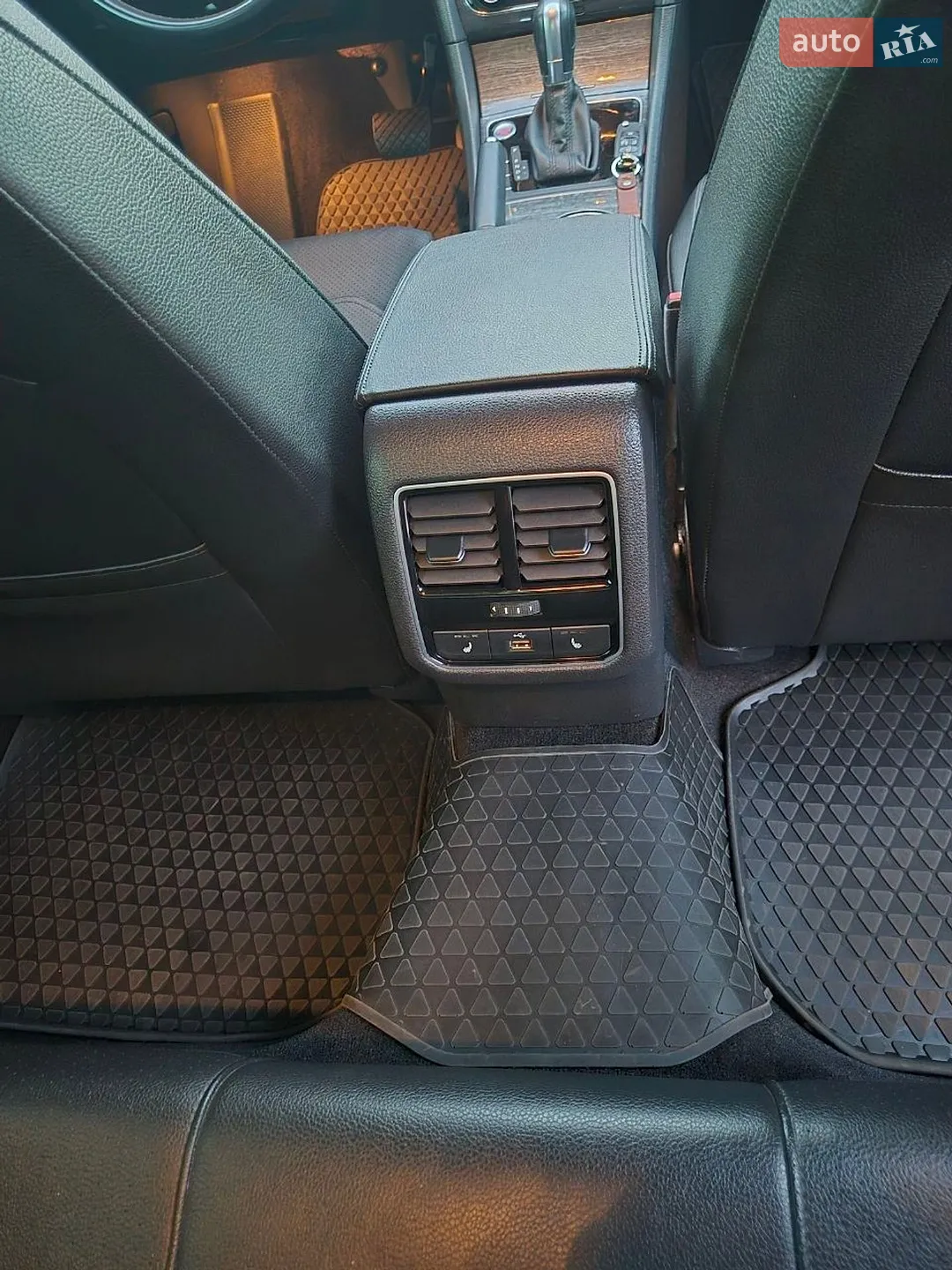 2016 Volkswagen Passat - мініатюра 25