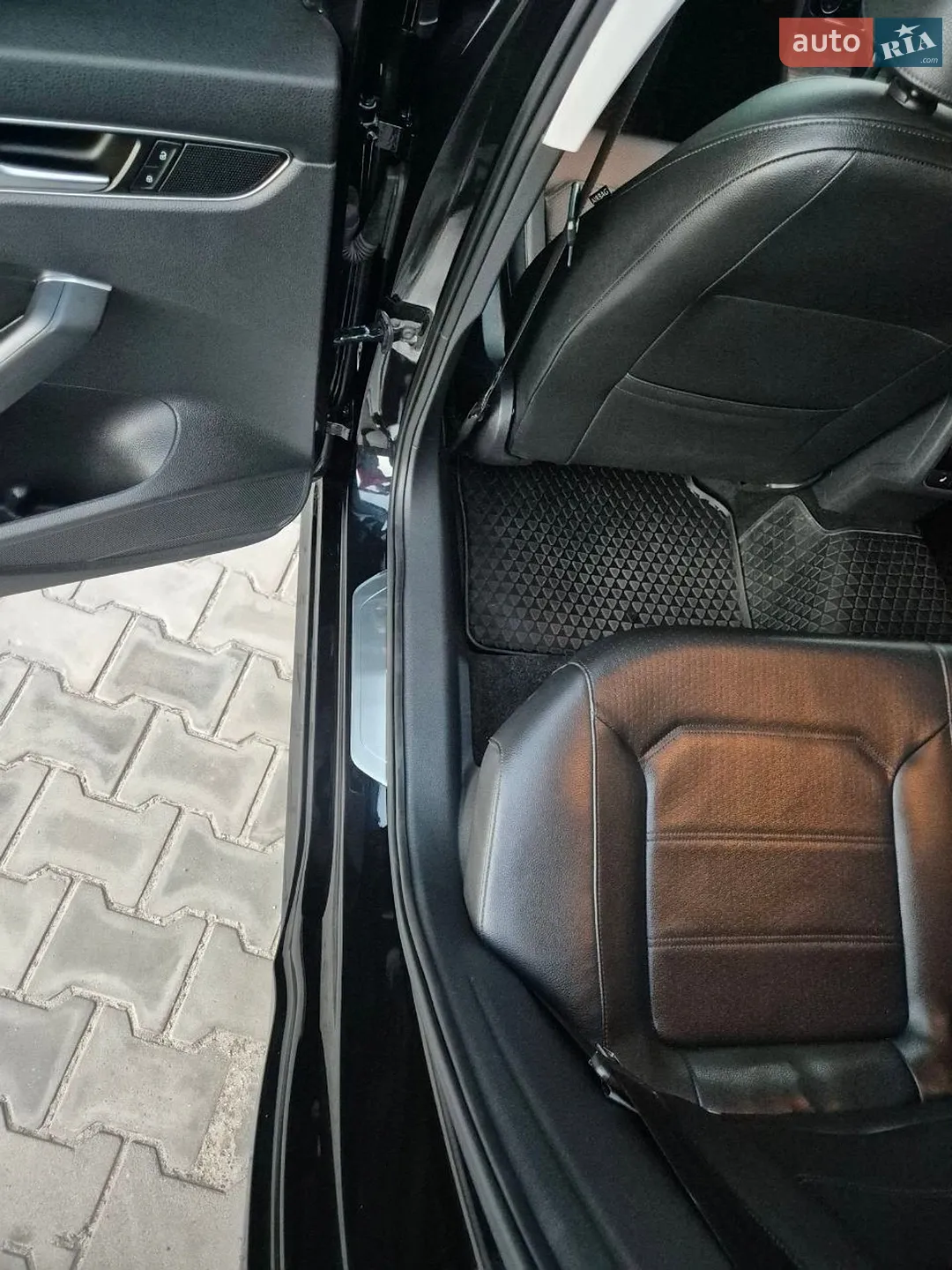 2016 Volkswagen Passat - мініатюра 30