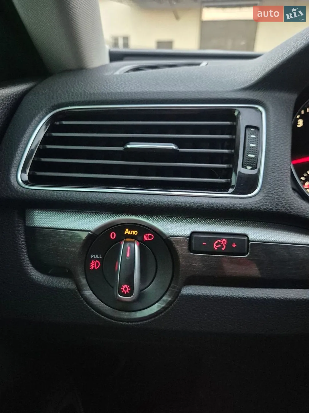 2016 Volkswagen Passat - мініатюра 40