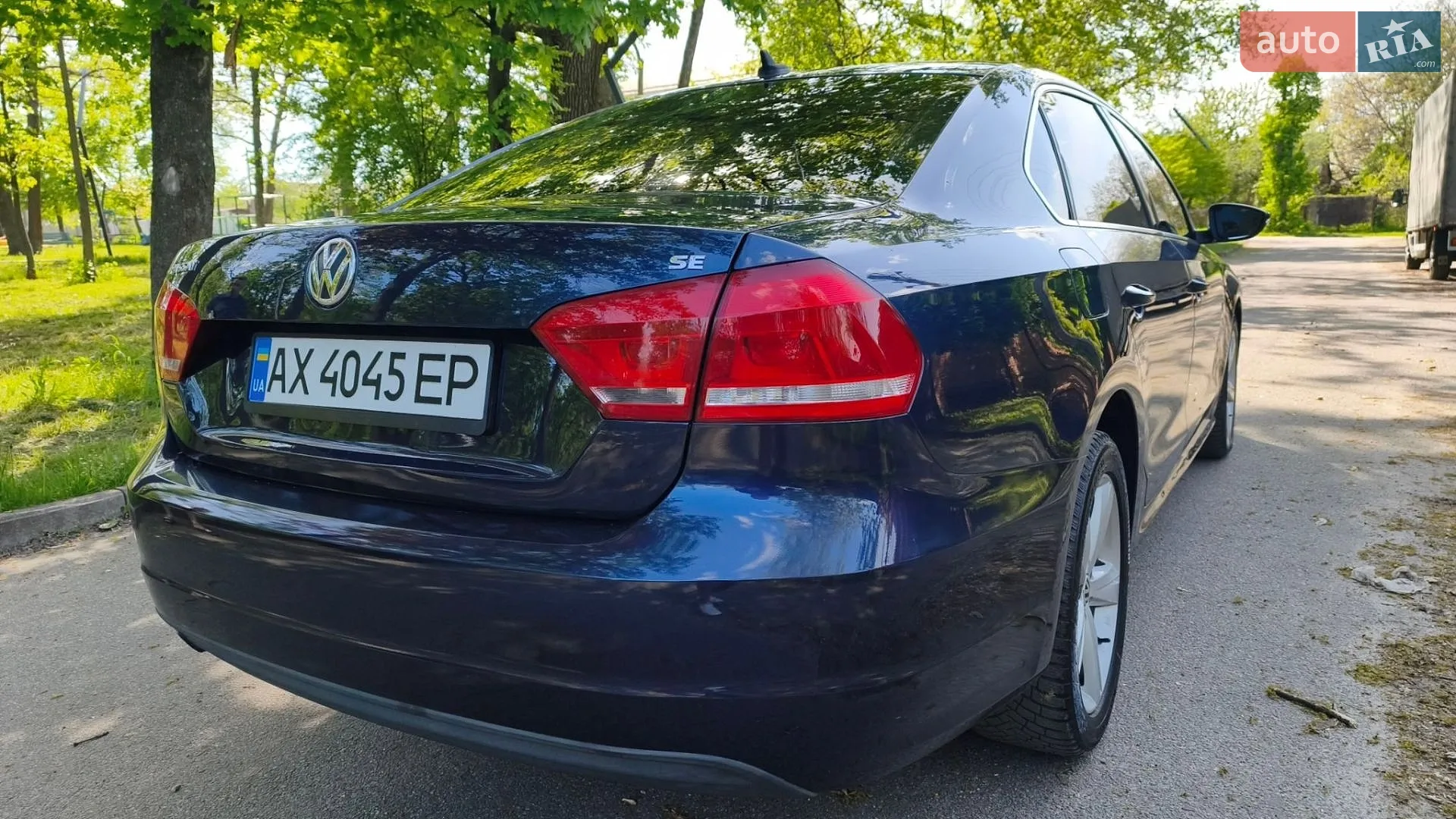 2011 Volkswagen Passat - мініатюра 9